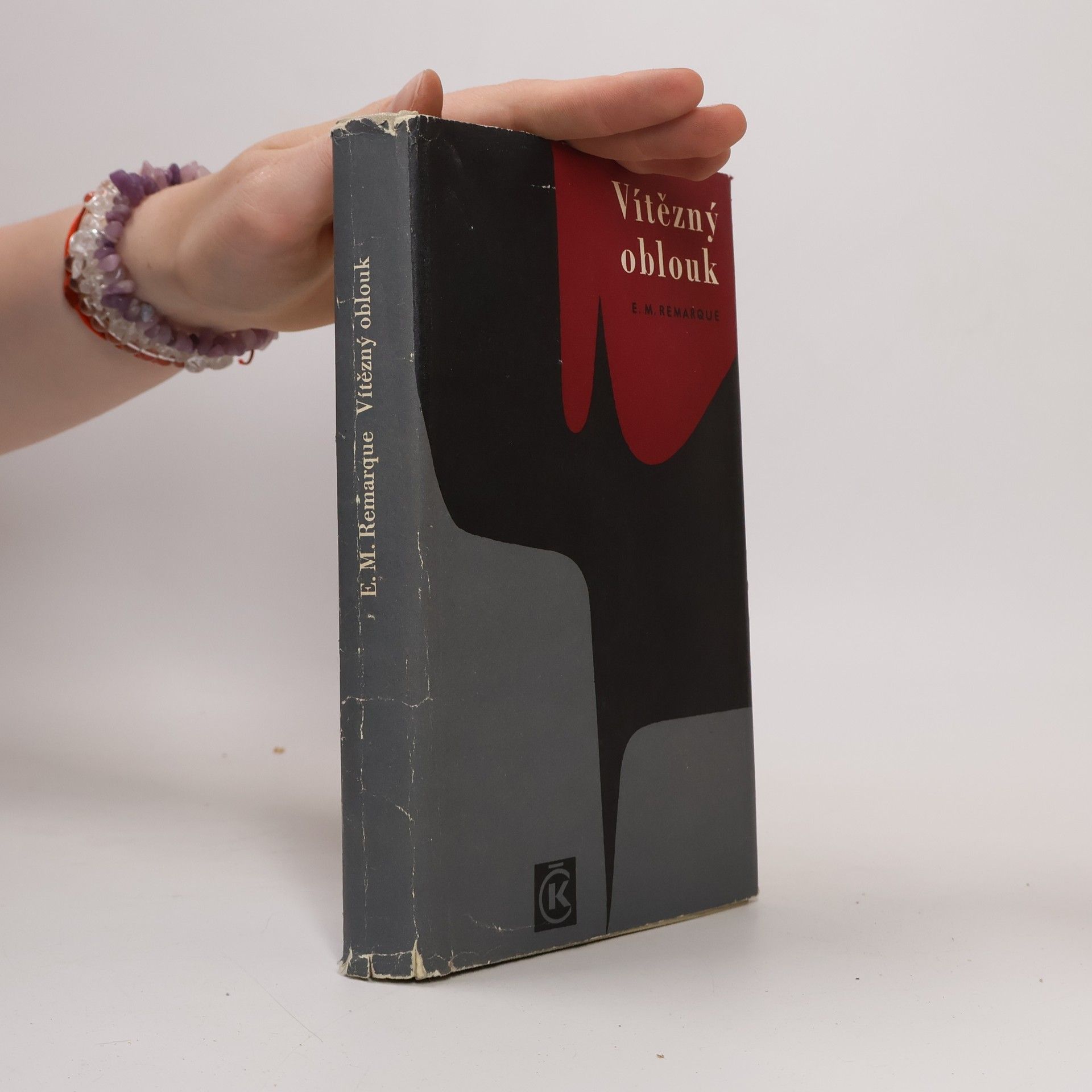 Erich Maria Remarque Vítězný oblouk