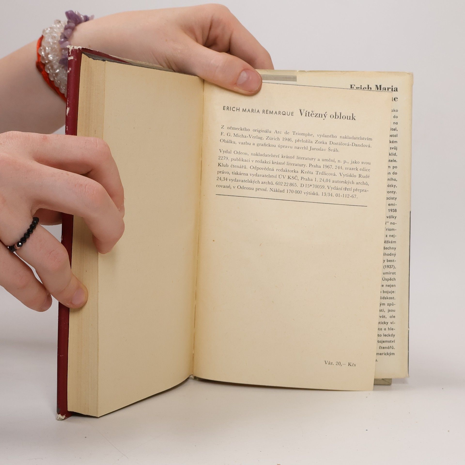 Erich Maria Remarque Vítězný oblouk