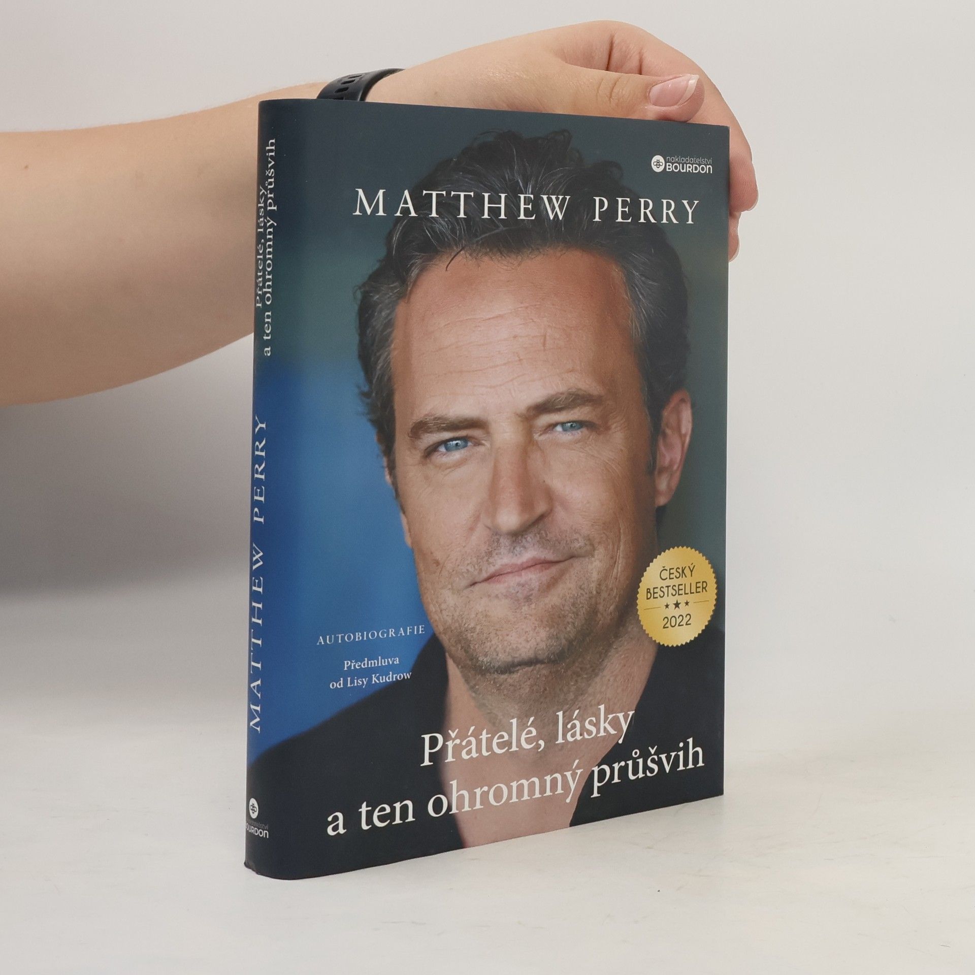 Matthew Perry Přátelé, lásky a ten ohromný průšvih