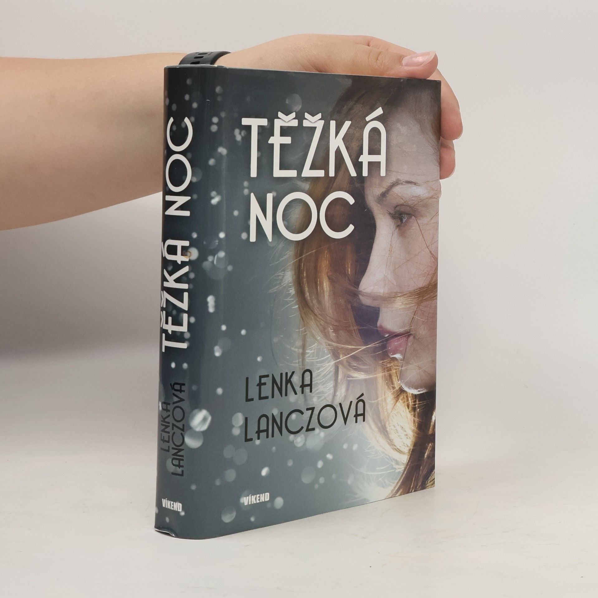 Lenka Lanczová Těžká noc