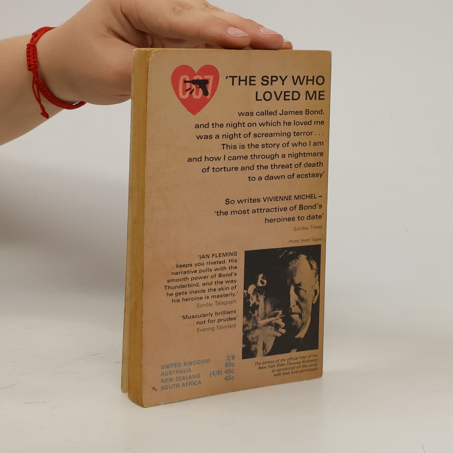 Ian Fleming James Bond. The Spy Who Loved Me