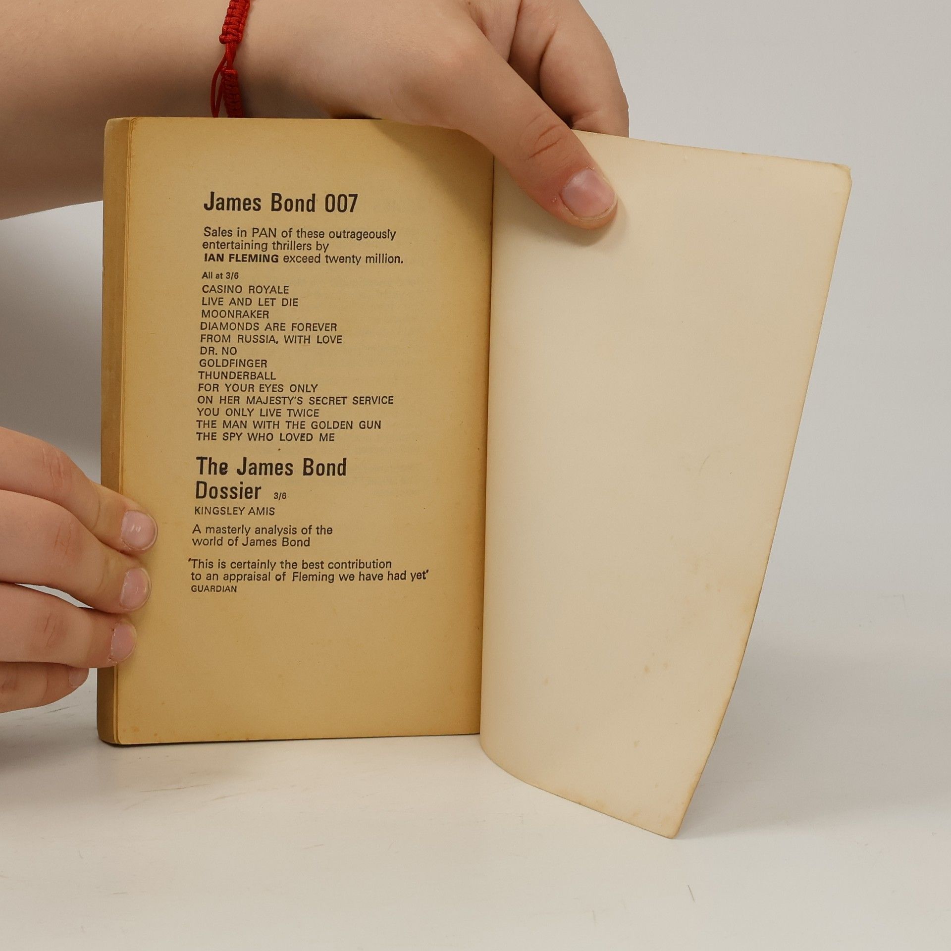 Ian Fleming James Bond. The Spy Who Loved Me