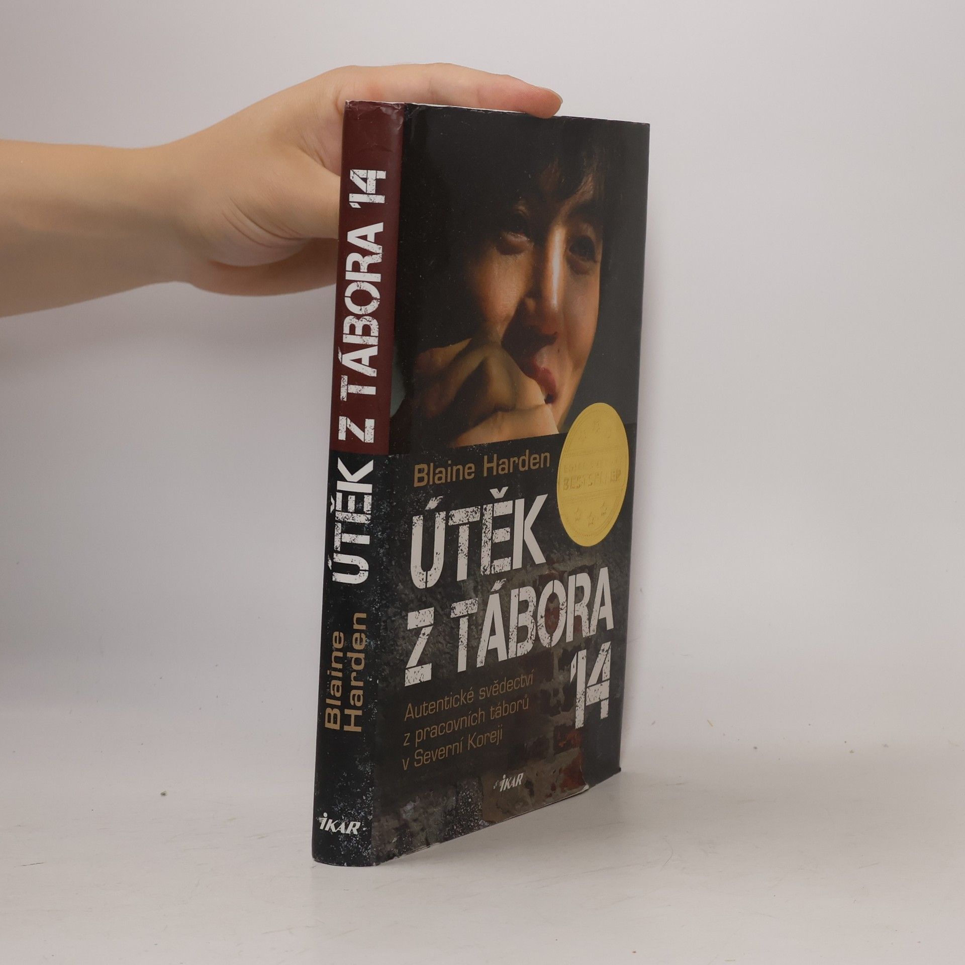 Útěk z Tábora 14