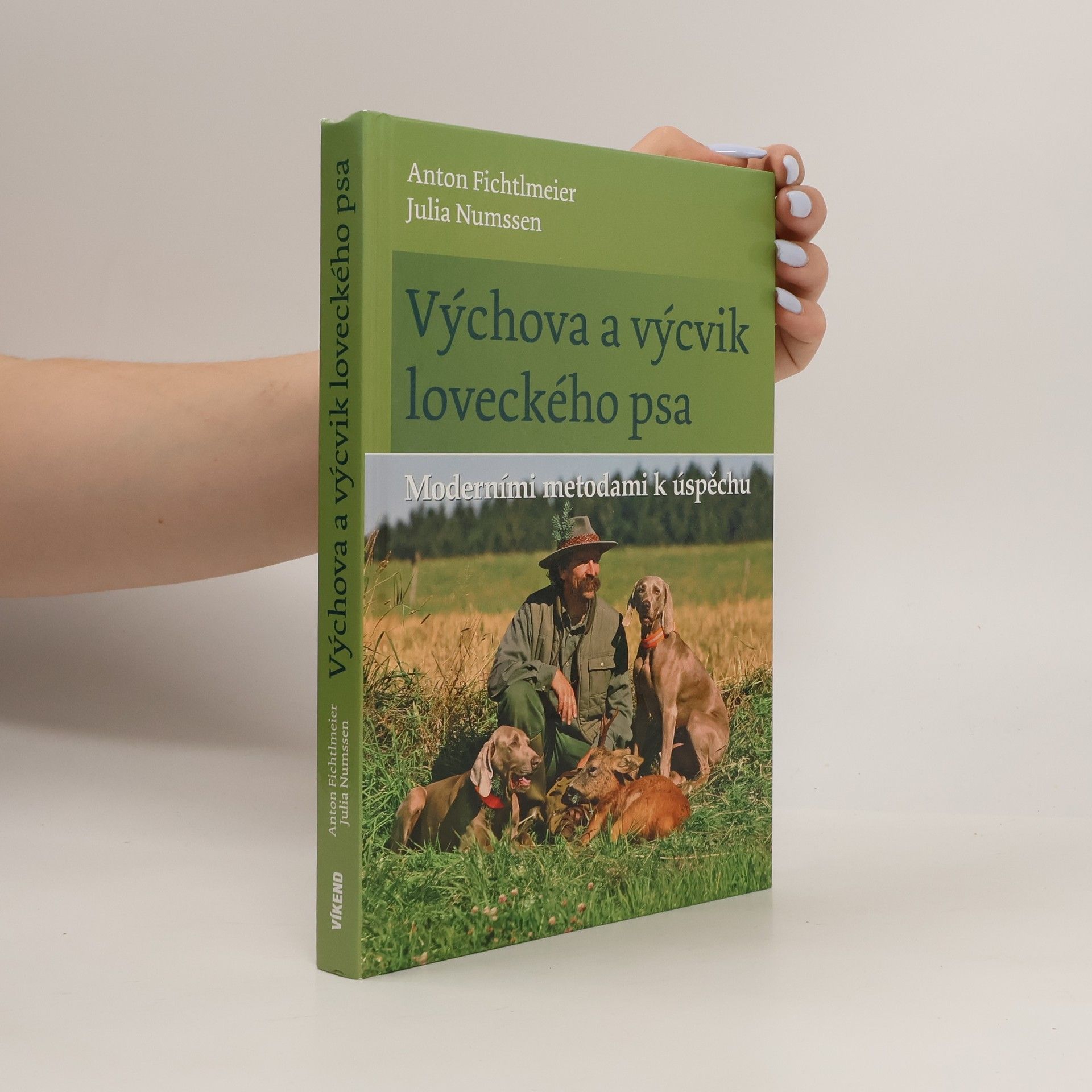 Julia Numssen Výchova a výcvik loveckého psa