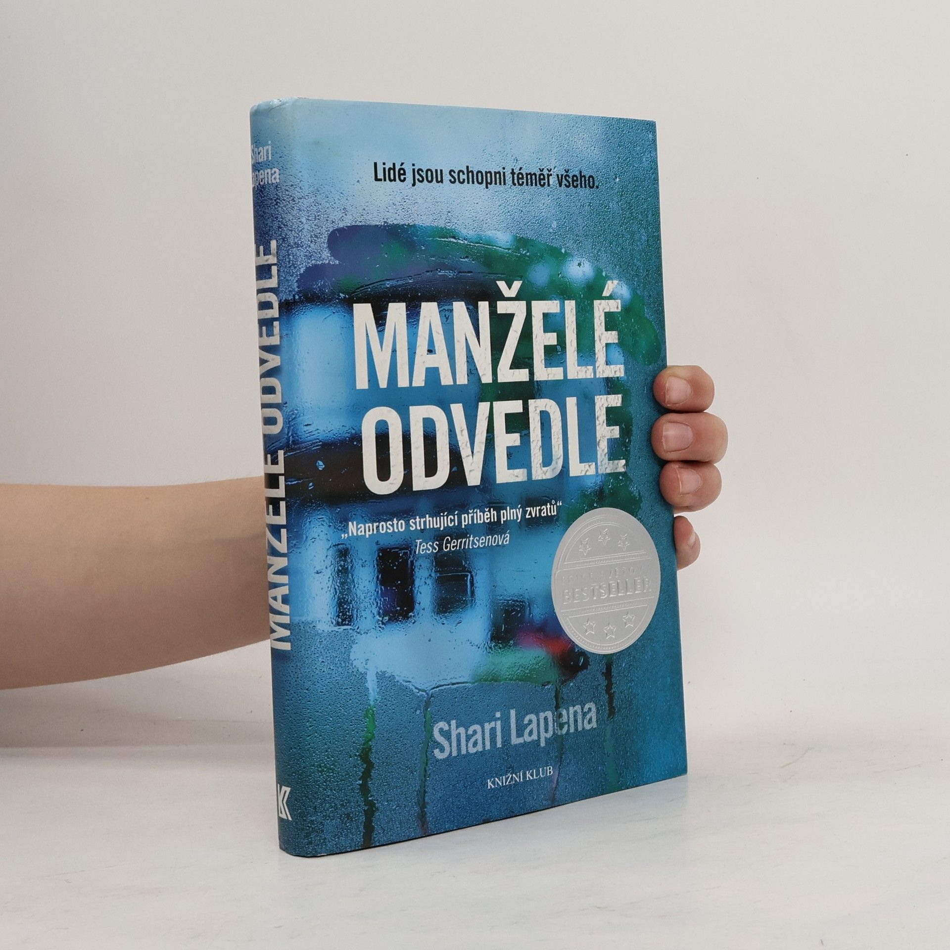 Shari Lapena Manželé odvedle