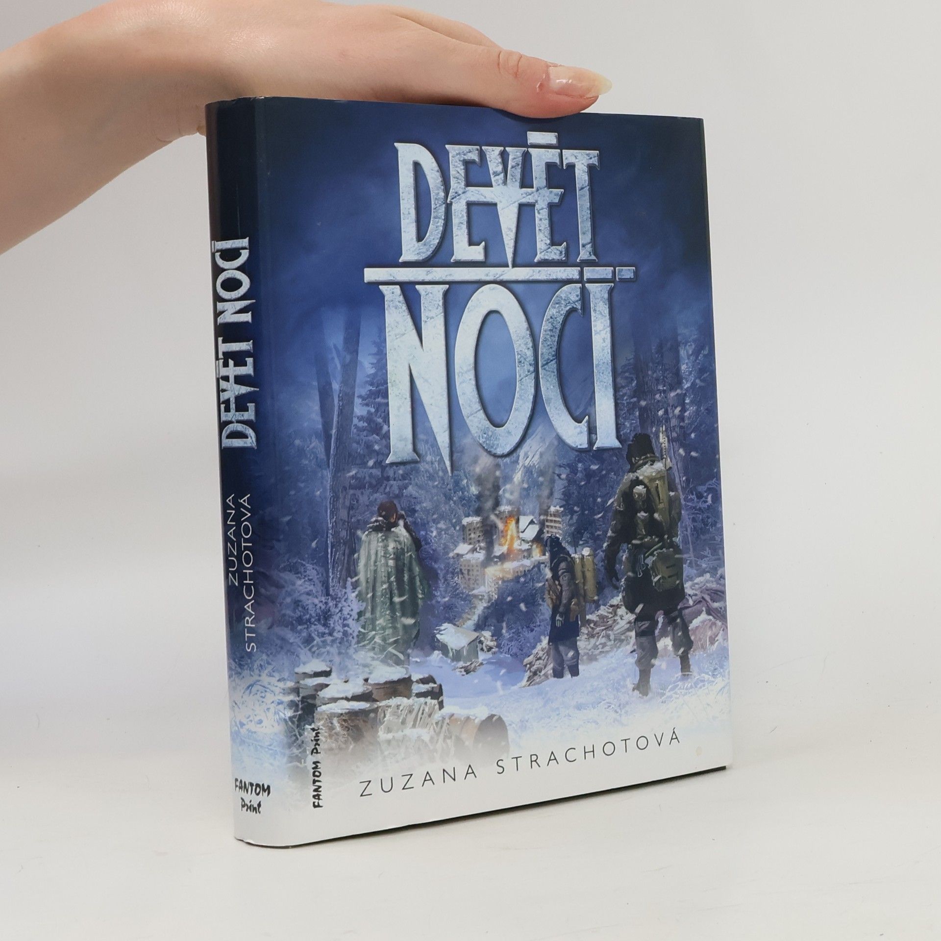 Zuzana Strachotová Devět nocí