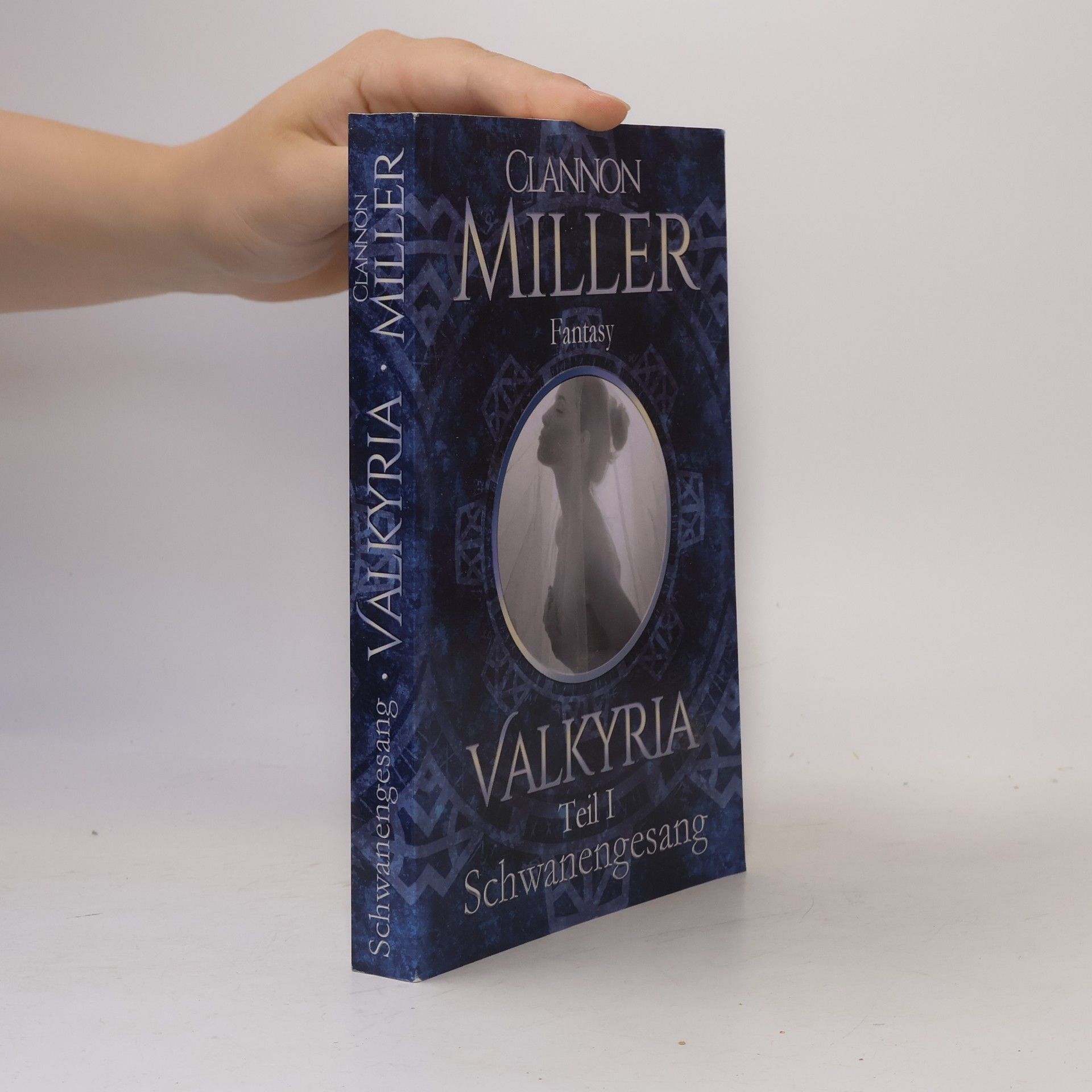 Clannon Miller Valkyria Saga - 1: Valkyria - Schwanengesang