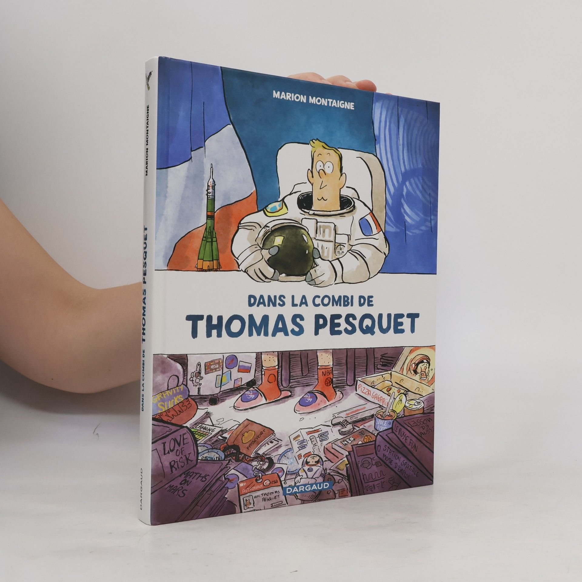 Marion Montaigne Dans la combi de Thomas Pesquet