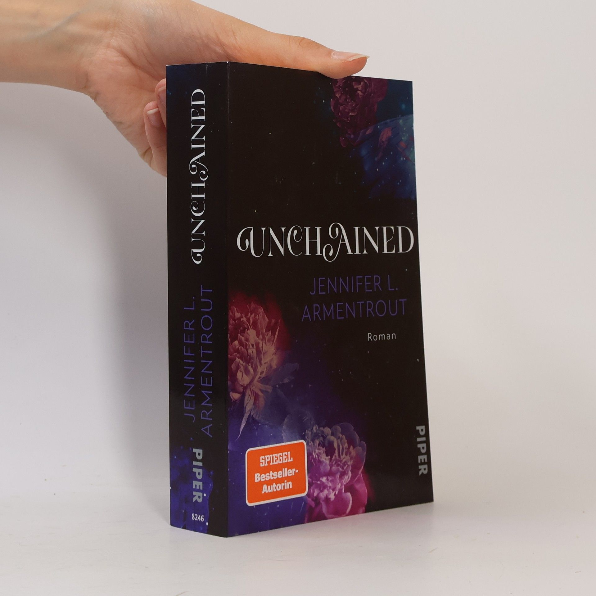 Jennifer L. Armentrout Unchained
