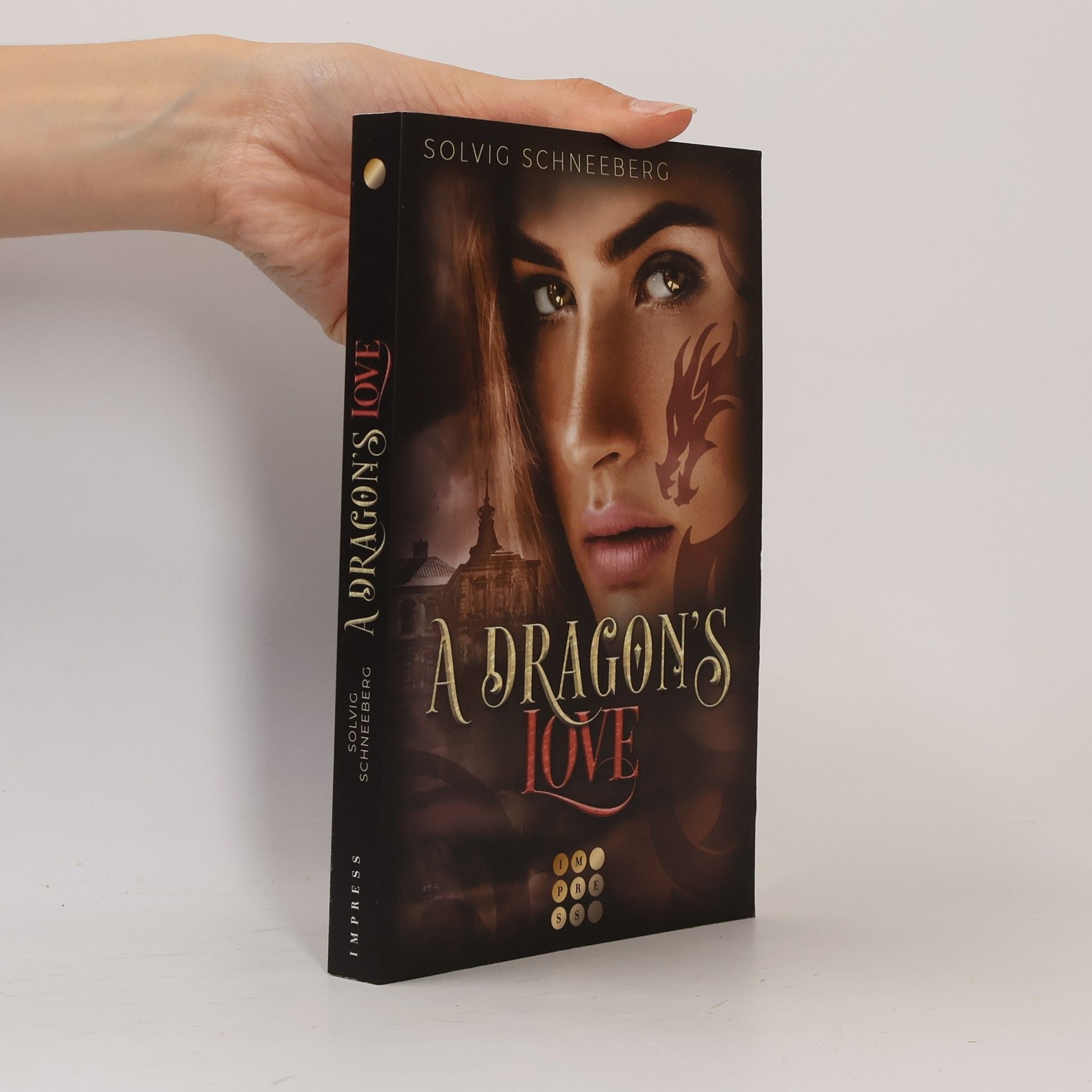 Solvig Schneeberg A Dragon's Love (The Dragon Chronicles 1)