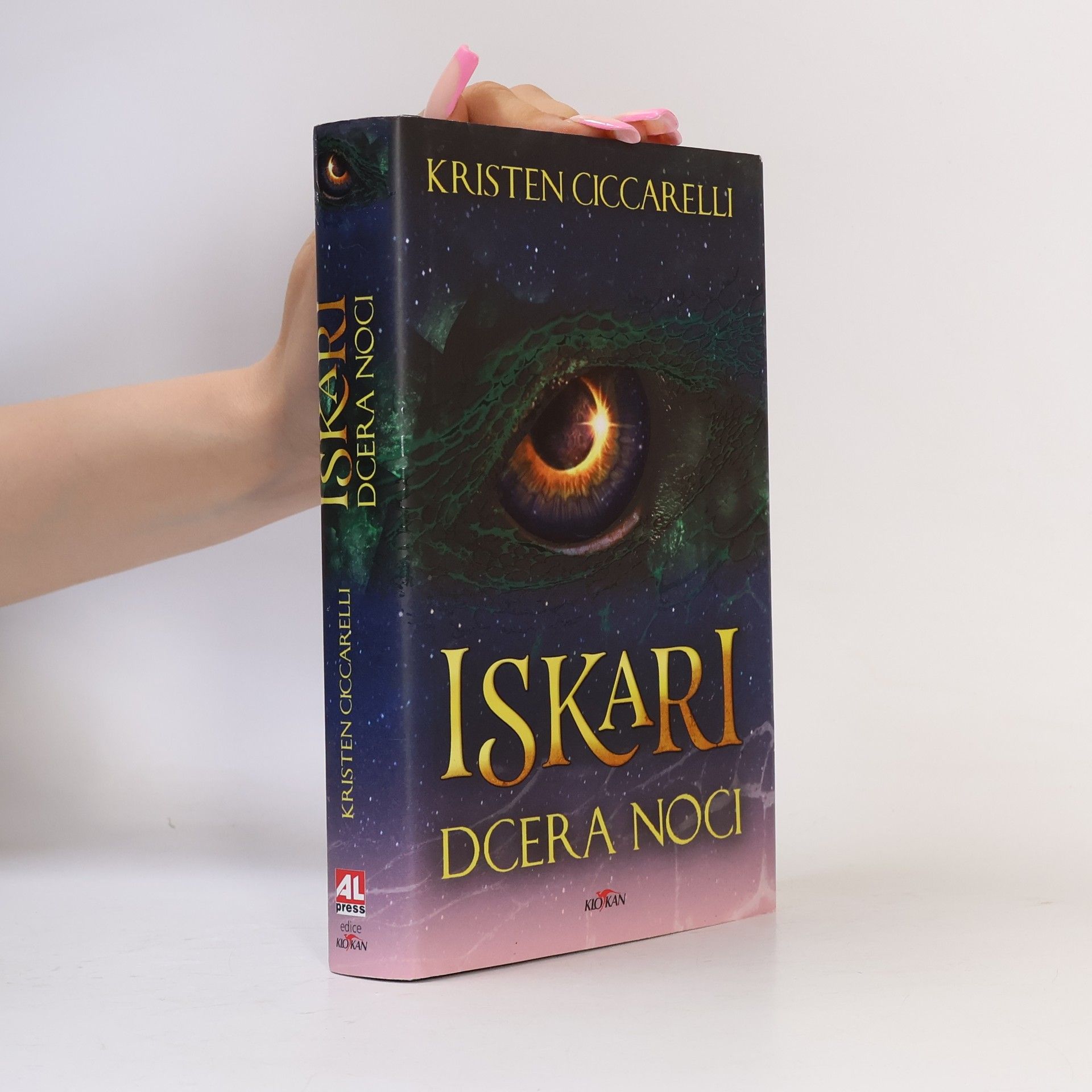 Kristen Ciccarelli Iskari. Dcera noci