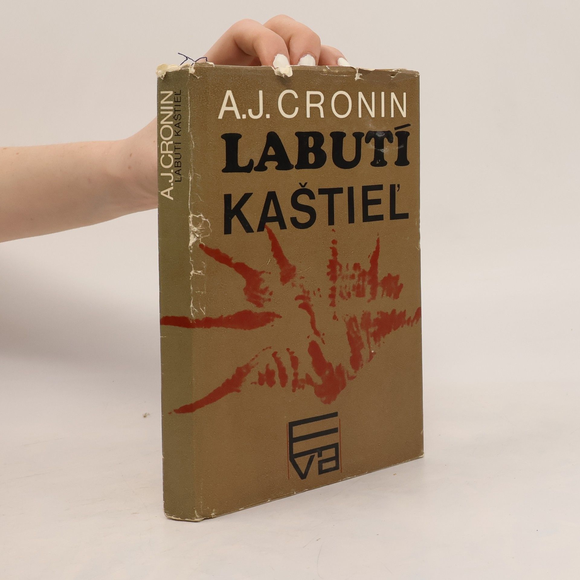A. J. Cronin Labutí kaštieľ