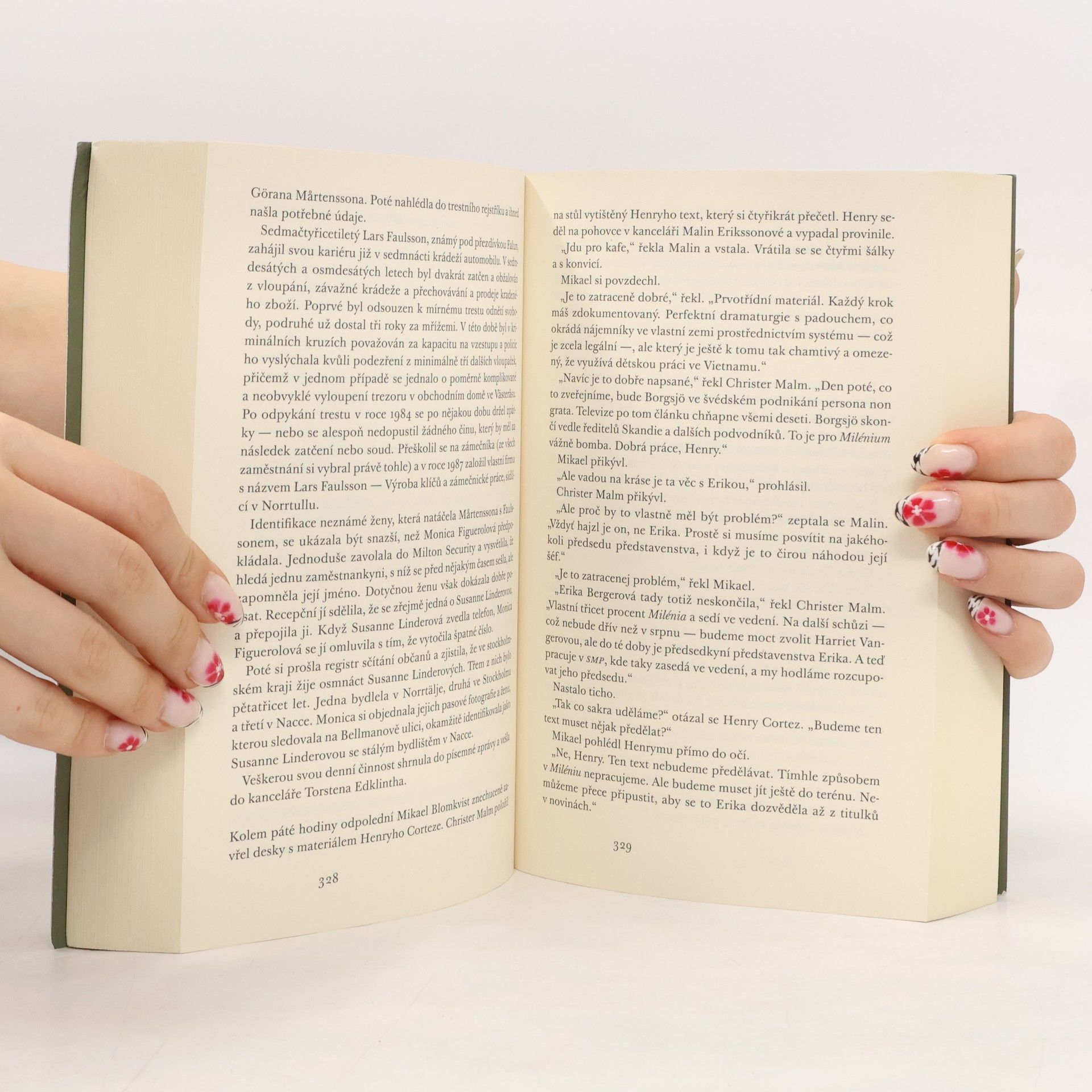 Stieg Larsson Dívka, která kopla do vosího hnízda