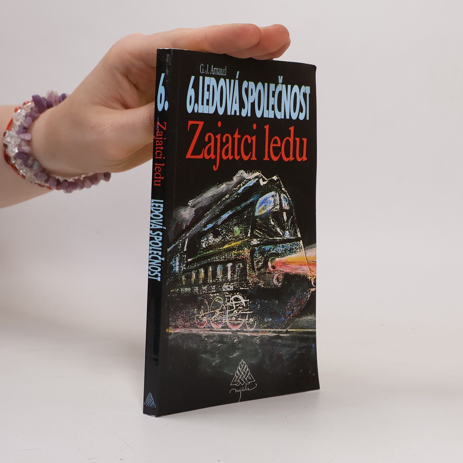 Ledová společnost. 6, Zajatci ledu