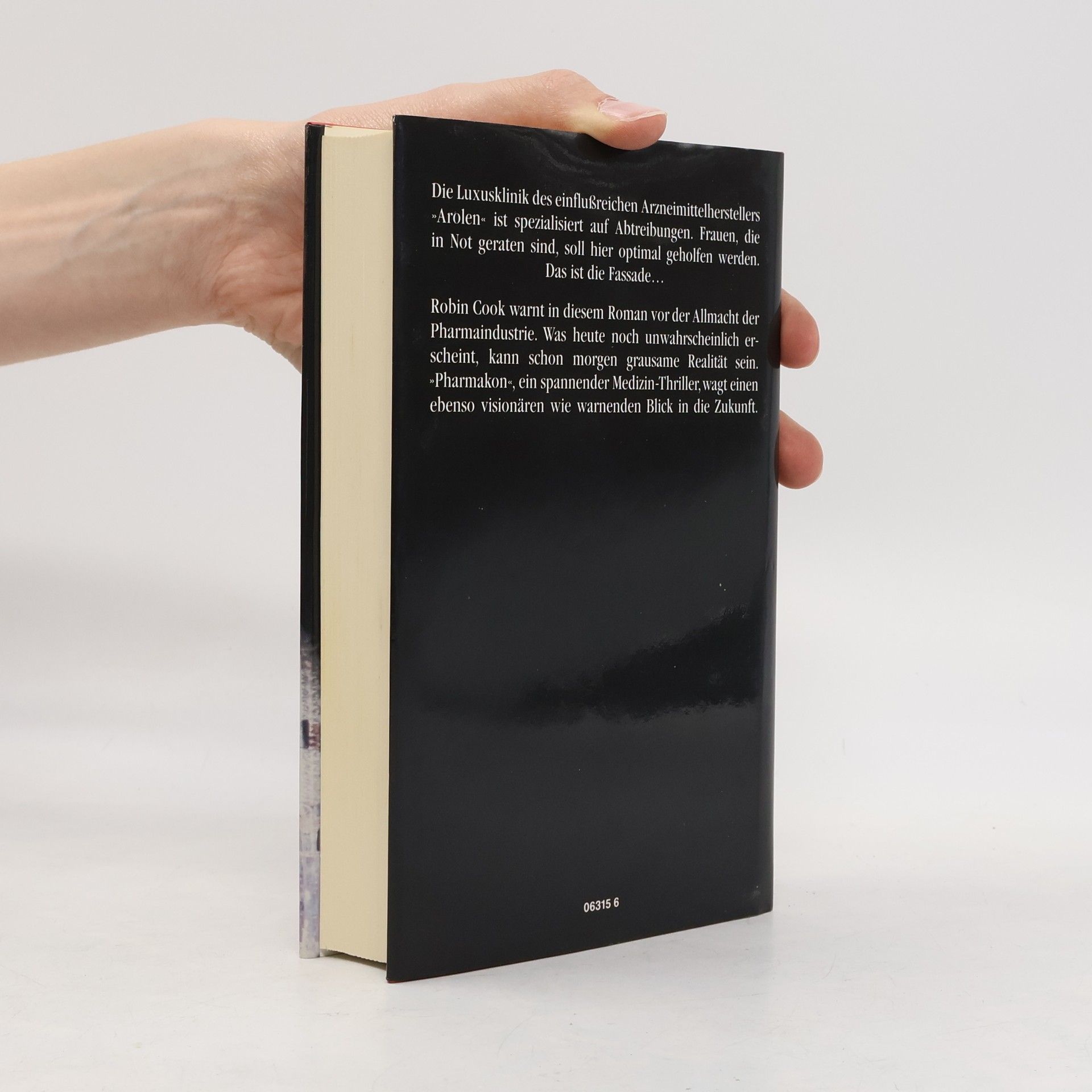 Robin Cook Pharmakon