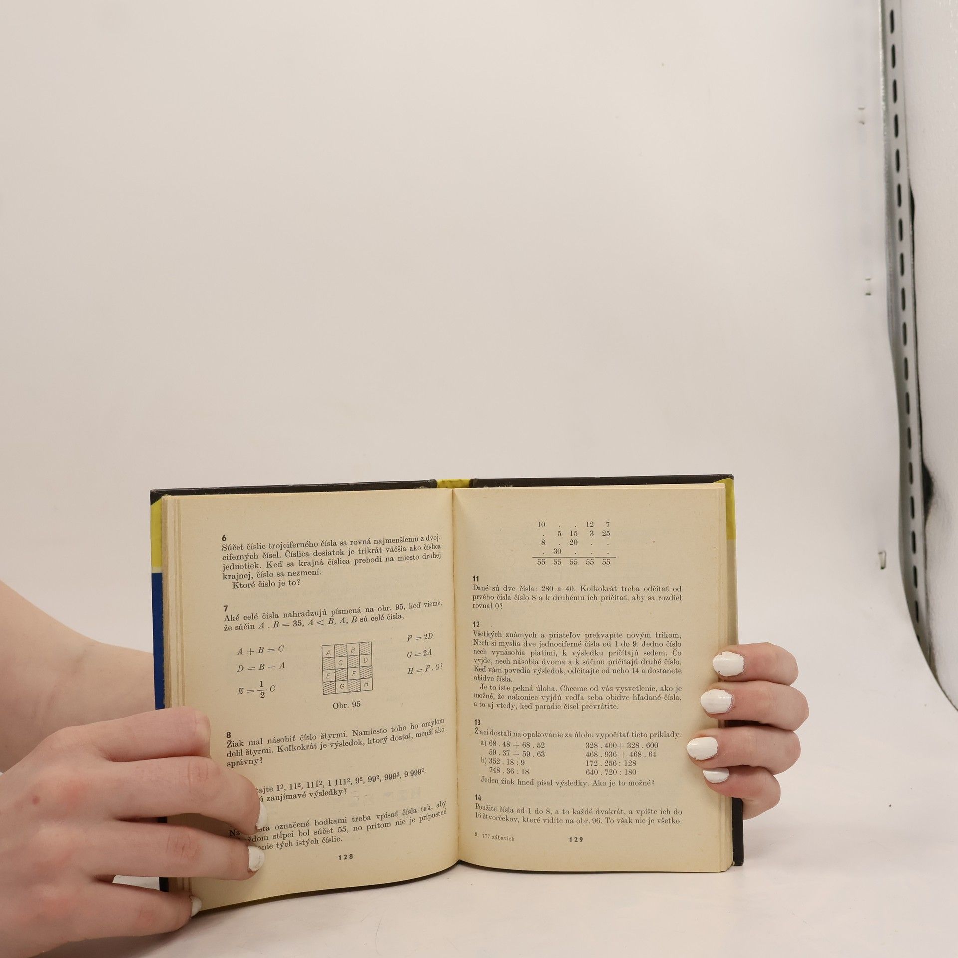 Autorenkollektiv 777 matematických zábaviek a hračiek