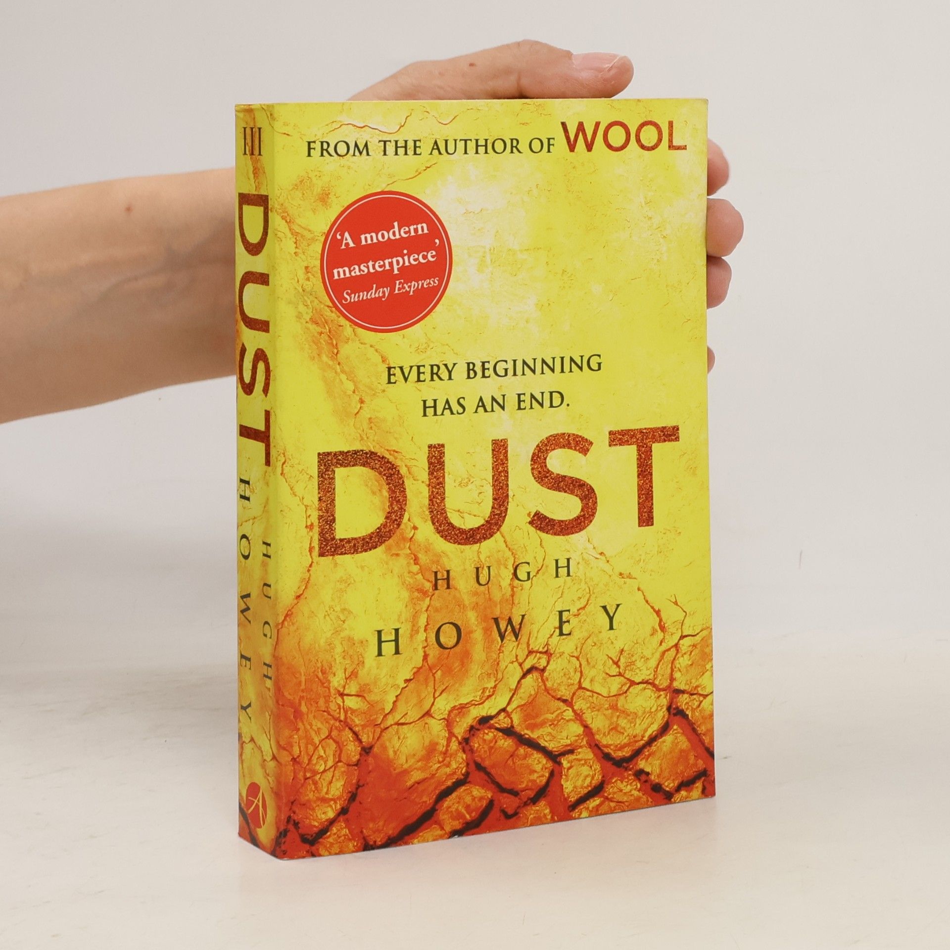 Hugh Howey Dust