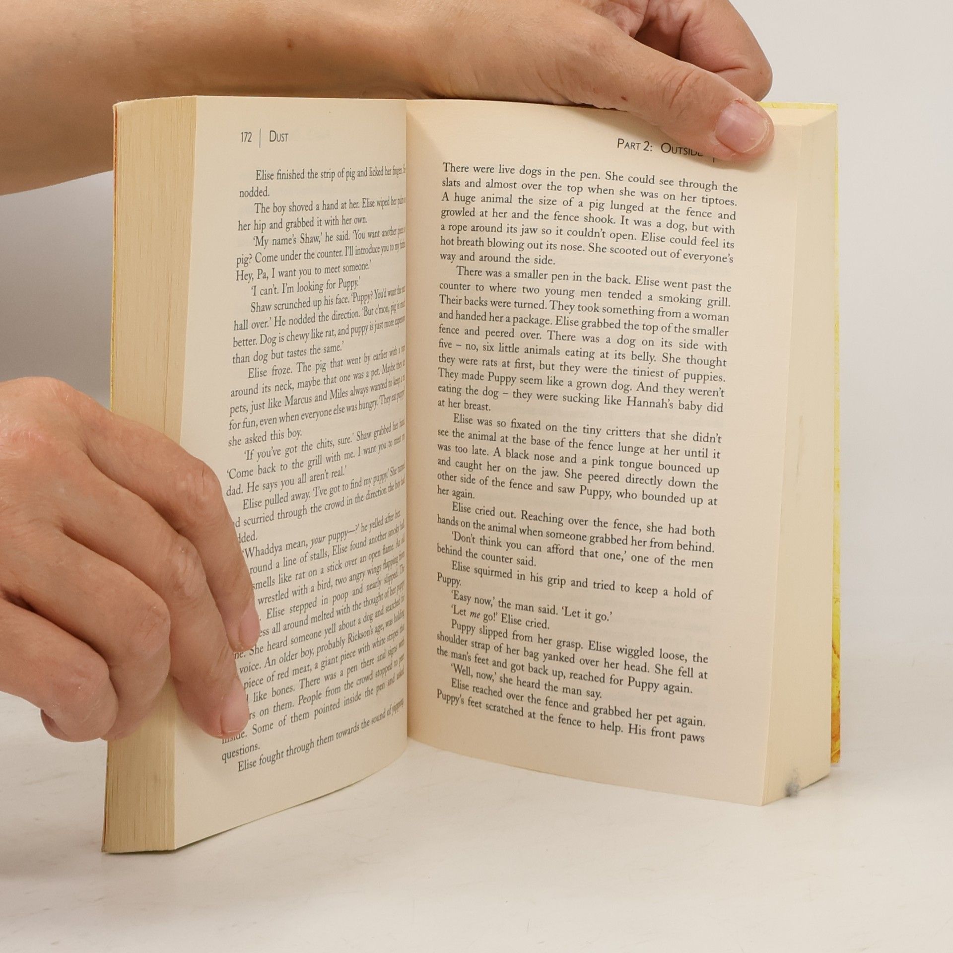 Hugh Howey Dust