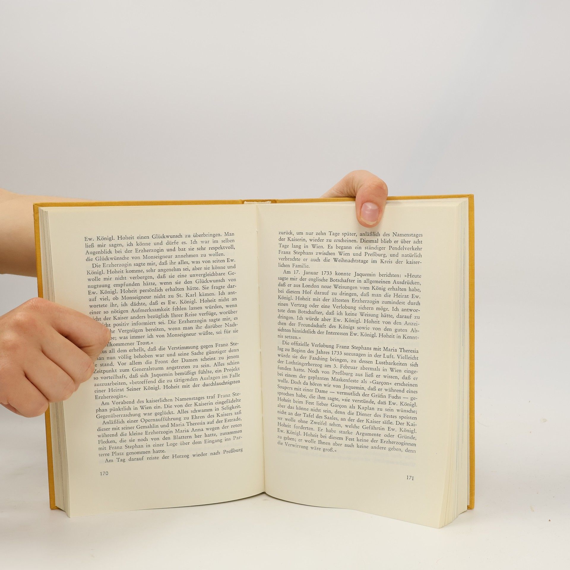 Fred Hennings Und sitzet zur linken Hand