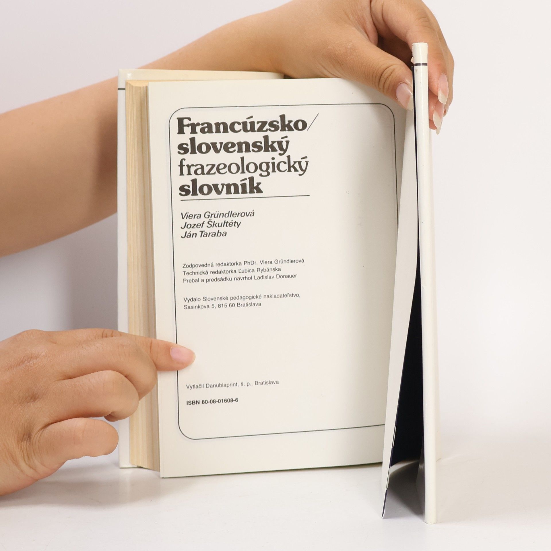 Viera Gründlerová Francúzsko-slovenský frazeologický slovník G-Z