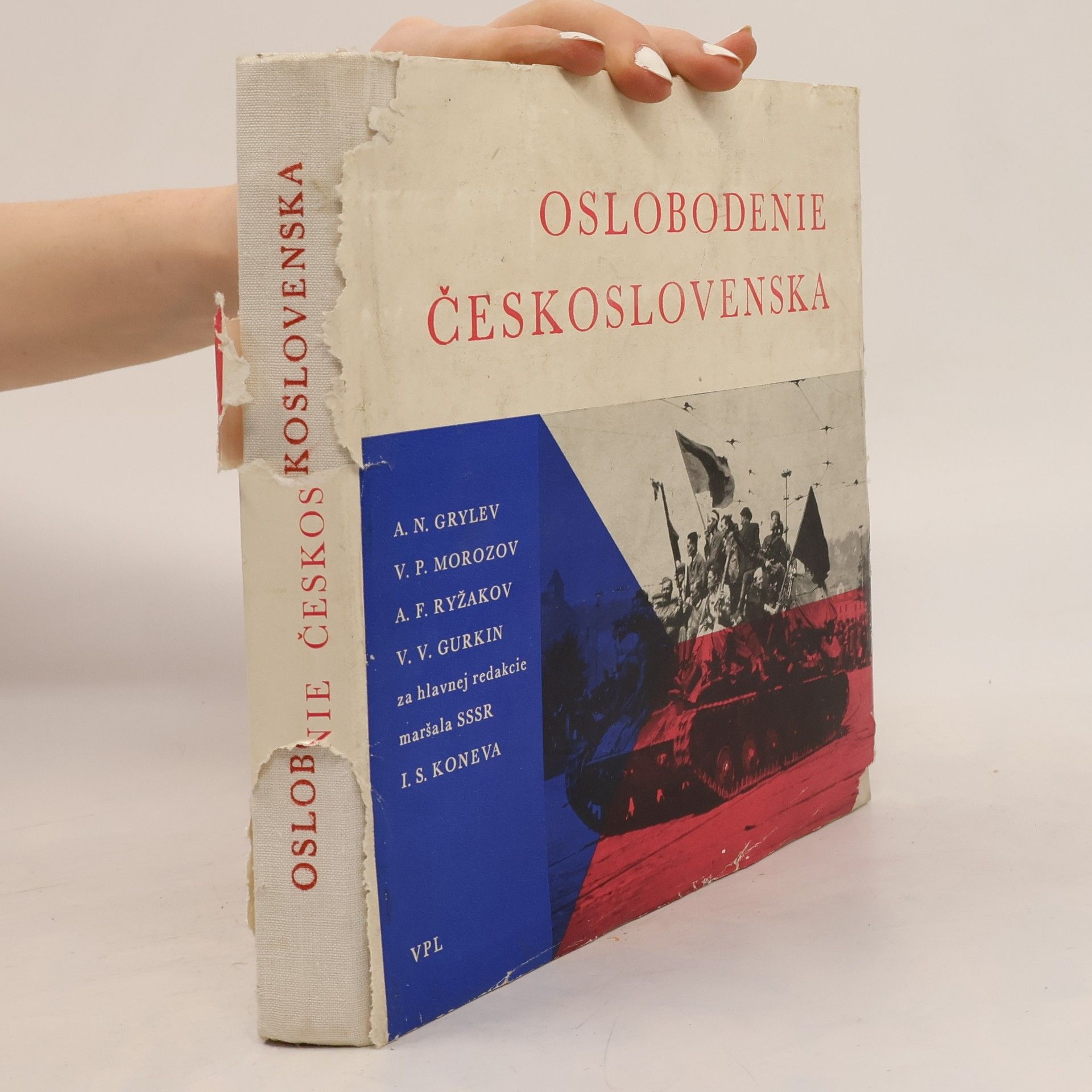 Collectif d'auteurs Oslobodenie Československa