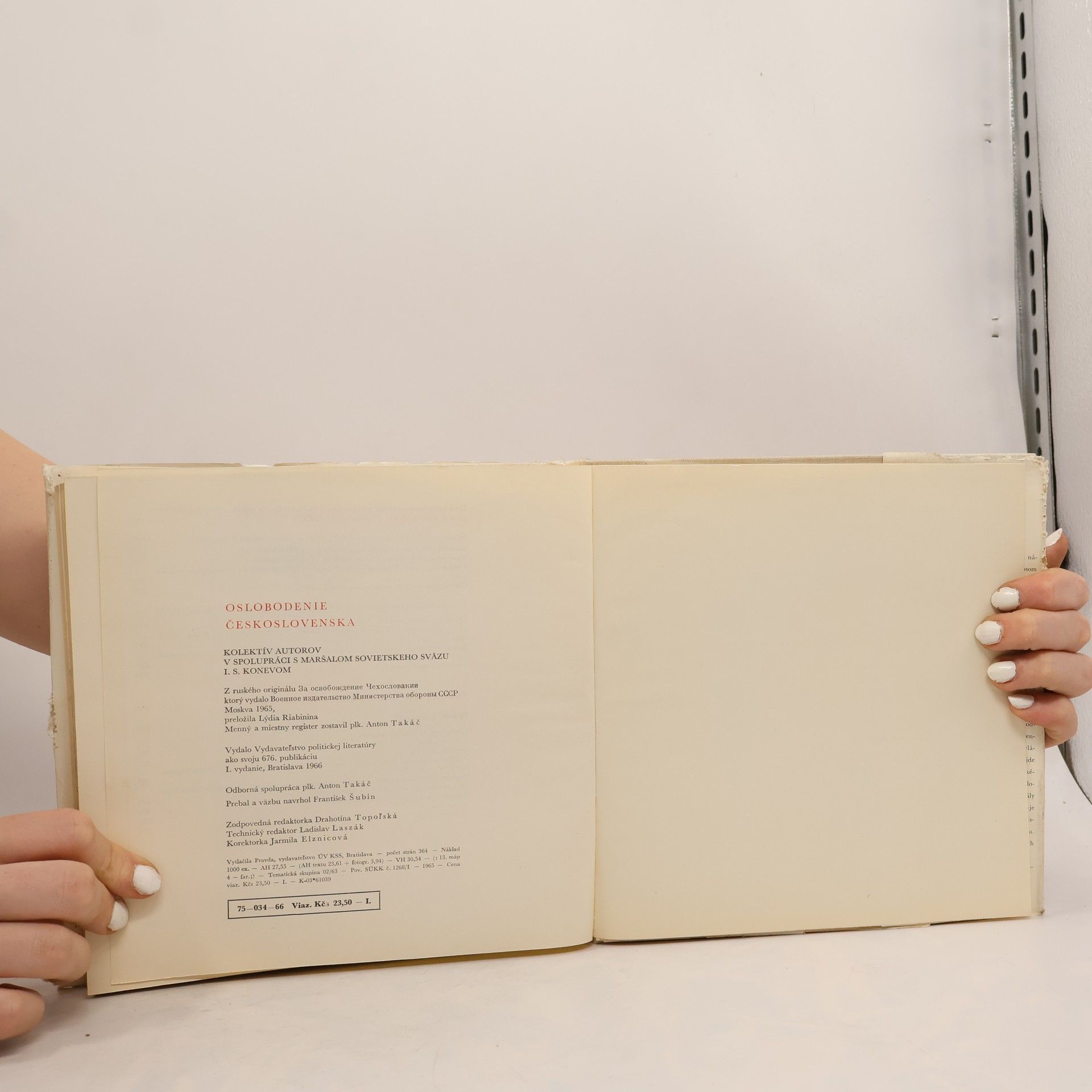 Collectif d'auteurs Oslobodenie Československa