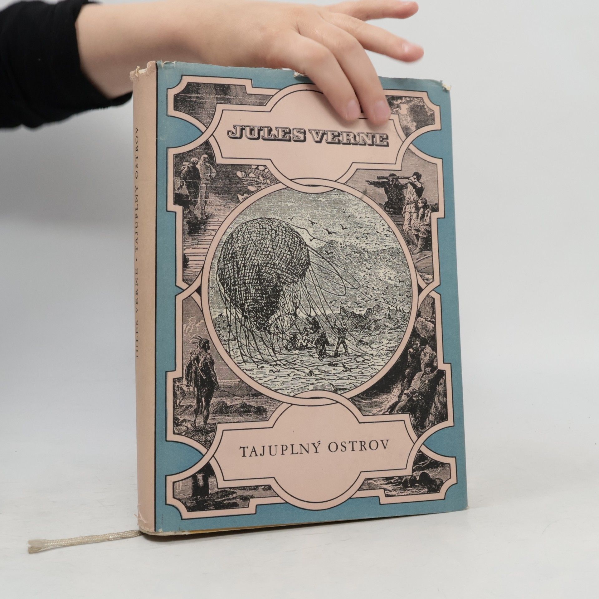 Jules Verne Tajuplný ostrov