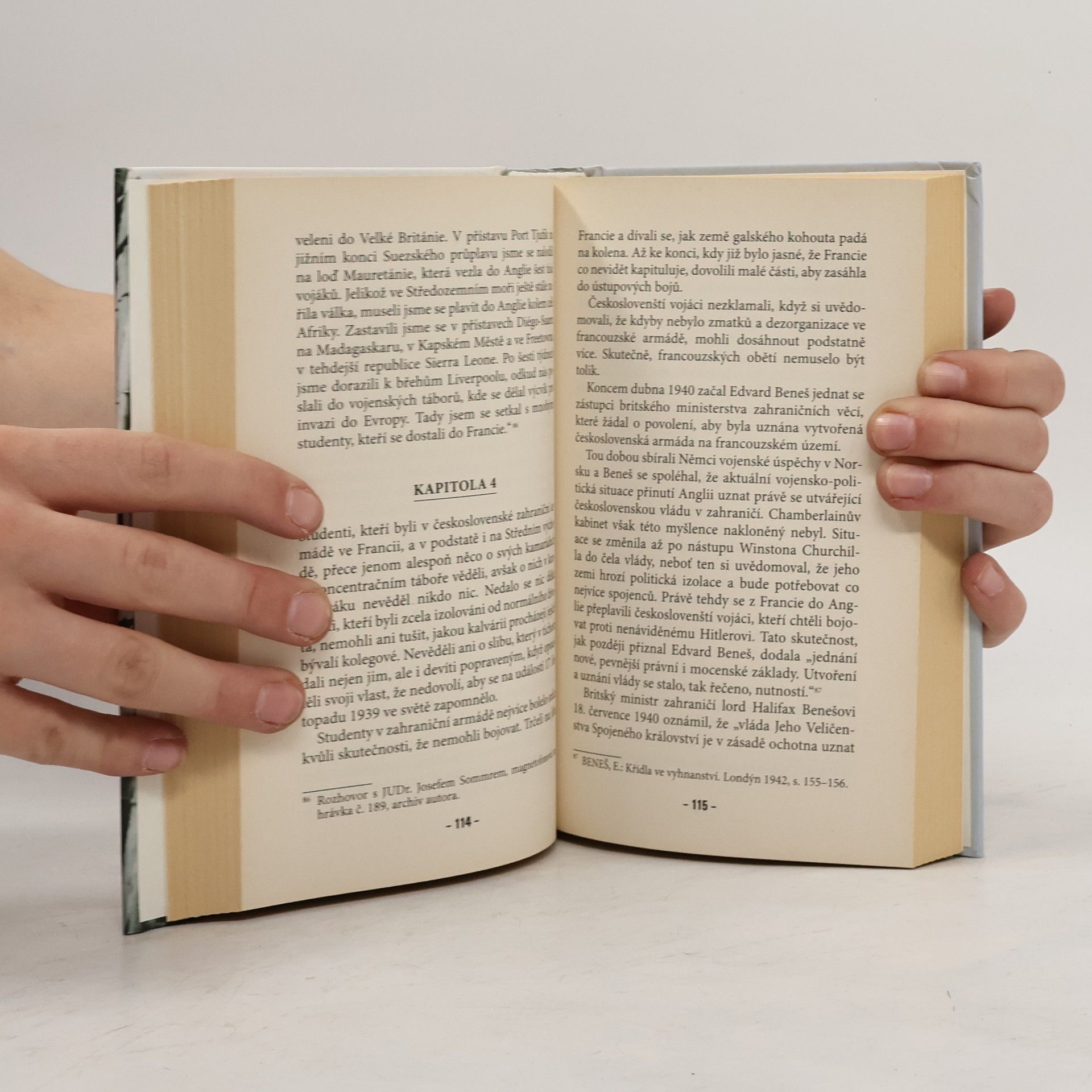 Jozef Leikert Daleko a přece blízko : čeští a slovenští studenti po 17. listopadu 1939 v československé zahraniční armádě