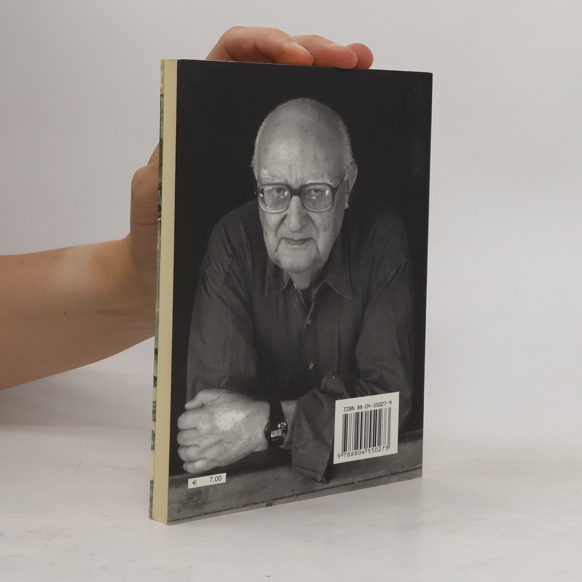 Andrea Camilleri Piccola biblioteca Oscar - 421: Il medaglione
