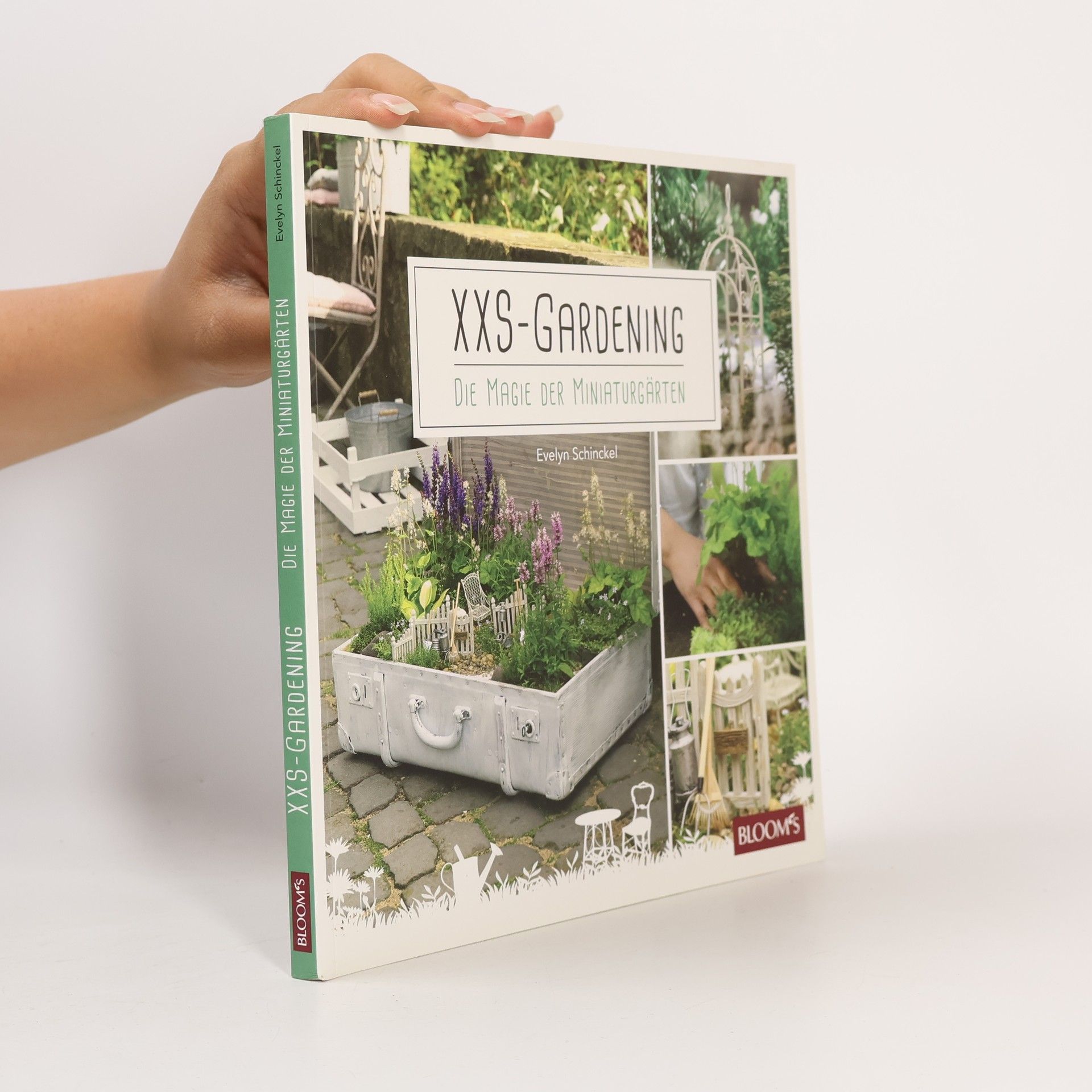 Evelyn Schinckel XXS-Gardening