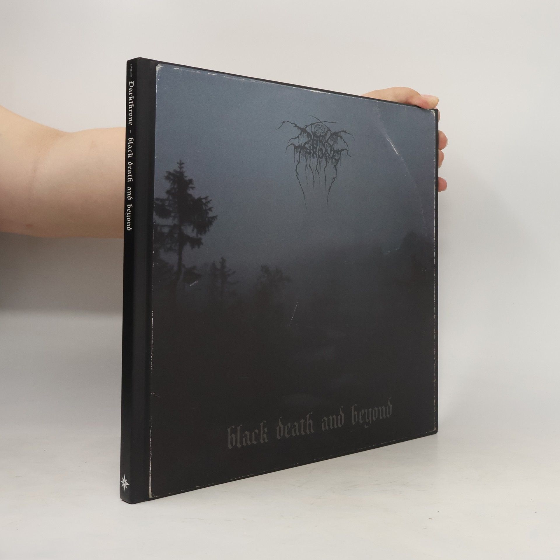 Kolektiv autorů Darkthrone - Black Death and Beyond