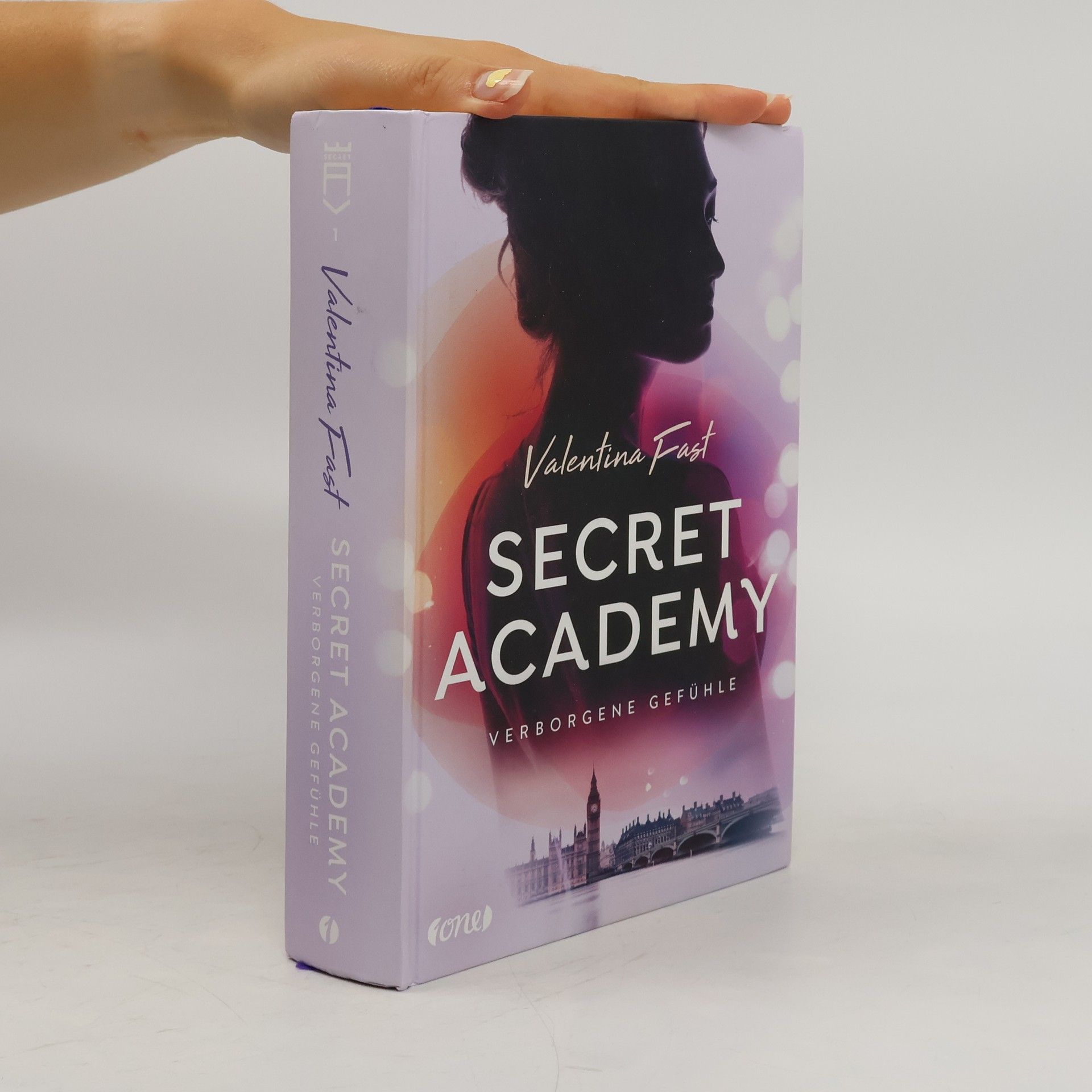 Valentina Fast Secret Academy 1