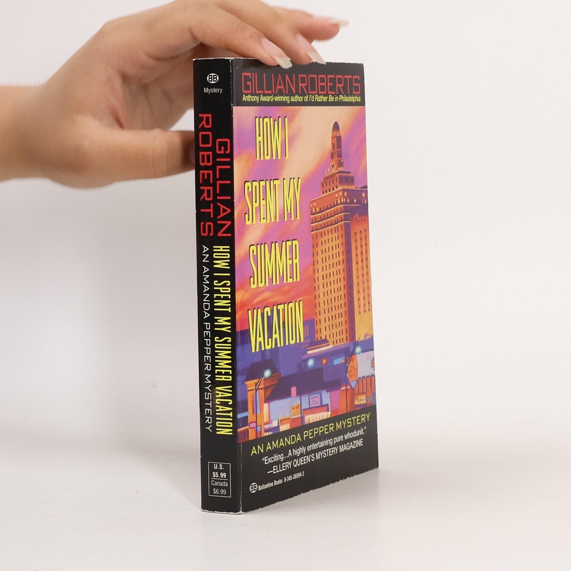 Gillian Roberts Amanda Pepper Mystery: How I Spent My Summer Vacation