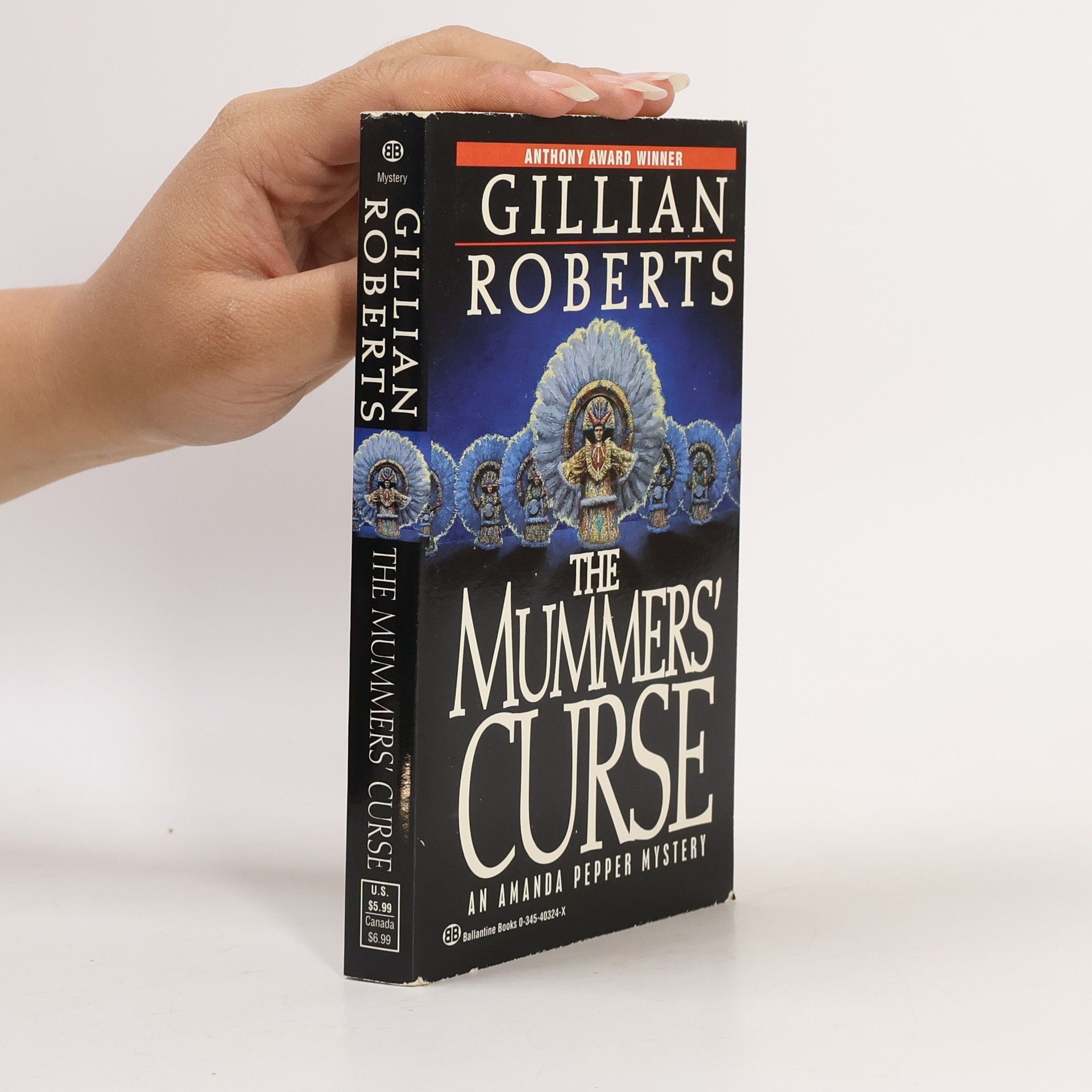 Gillian Roberts Amanda Pepper Mysteries: The Mummers' Curse