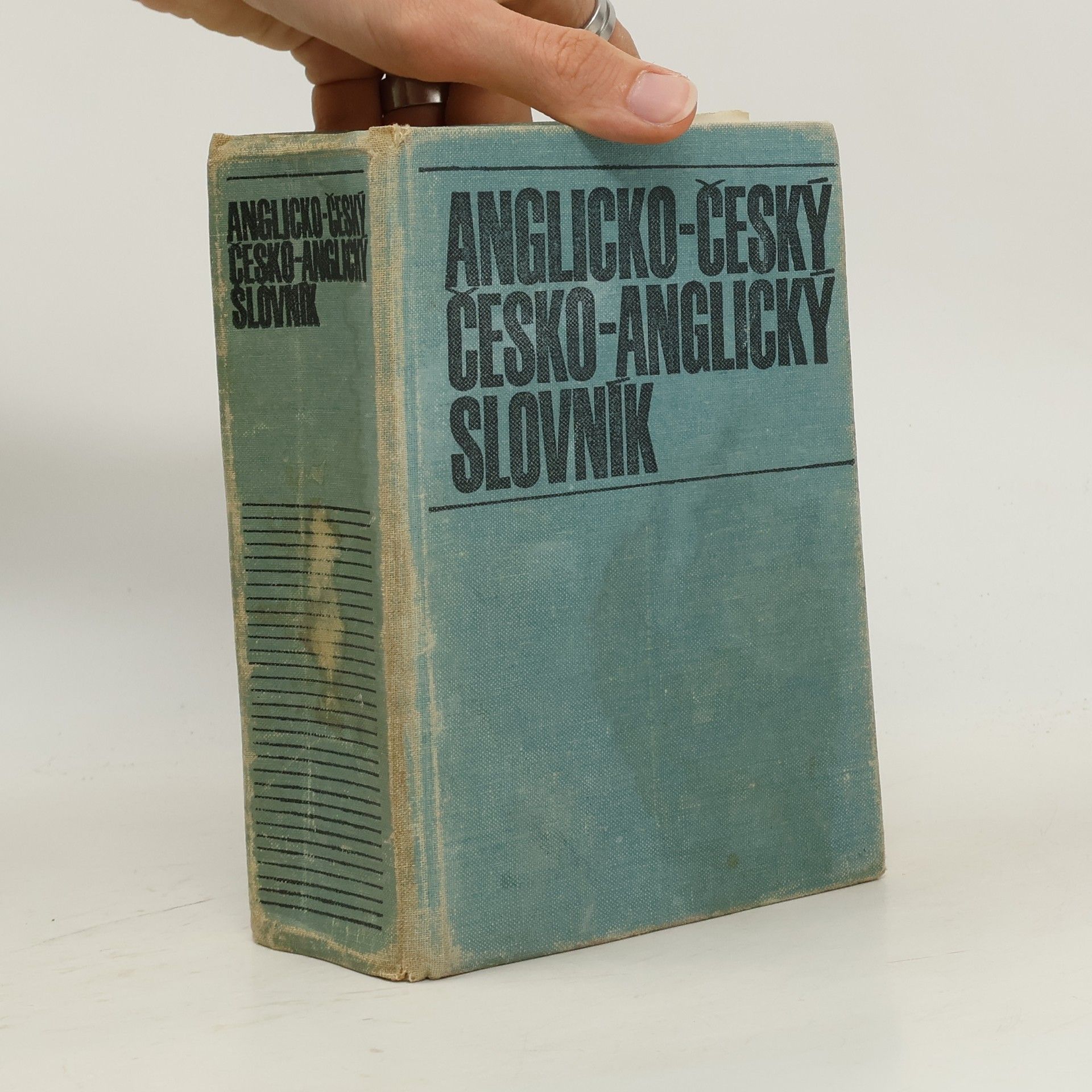 Various authors Anglicko-český a česko-anglický slovník