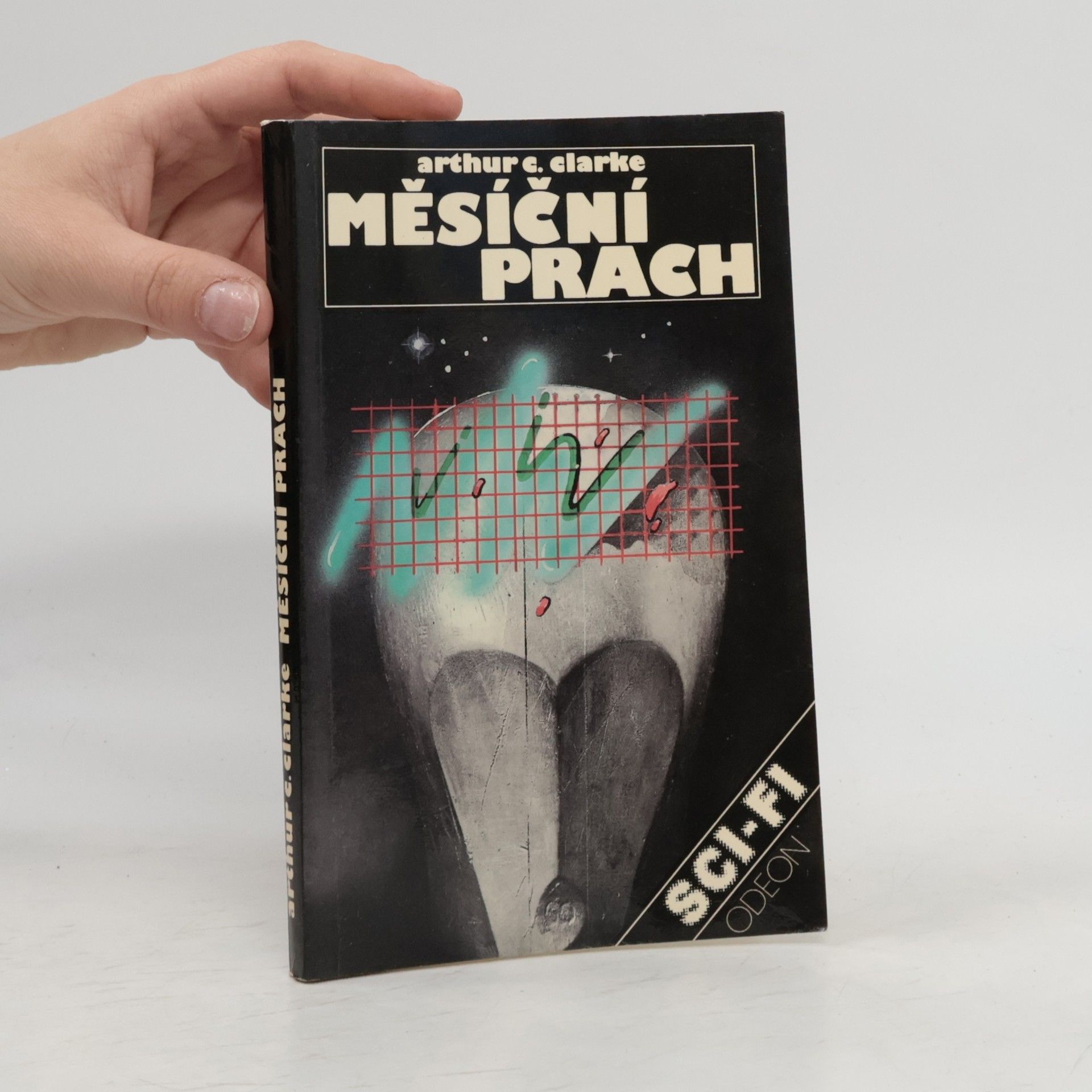 Arthur C. Clarke Měsíční prach