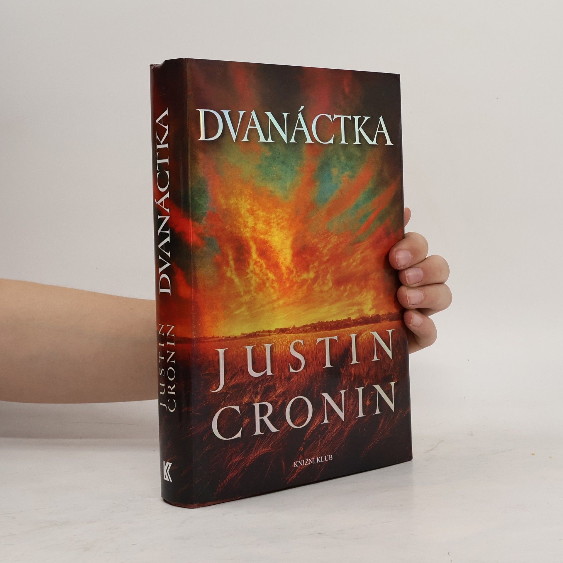 Justin Cronin Dvanáctka