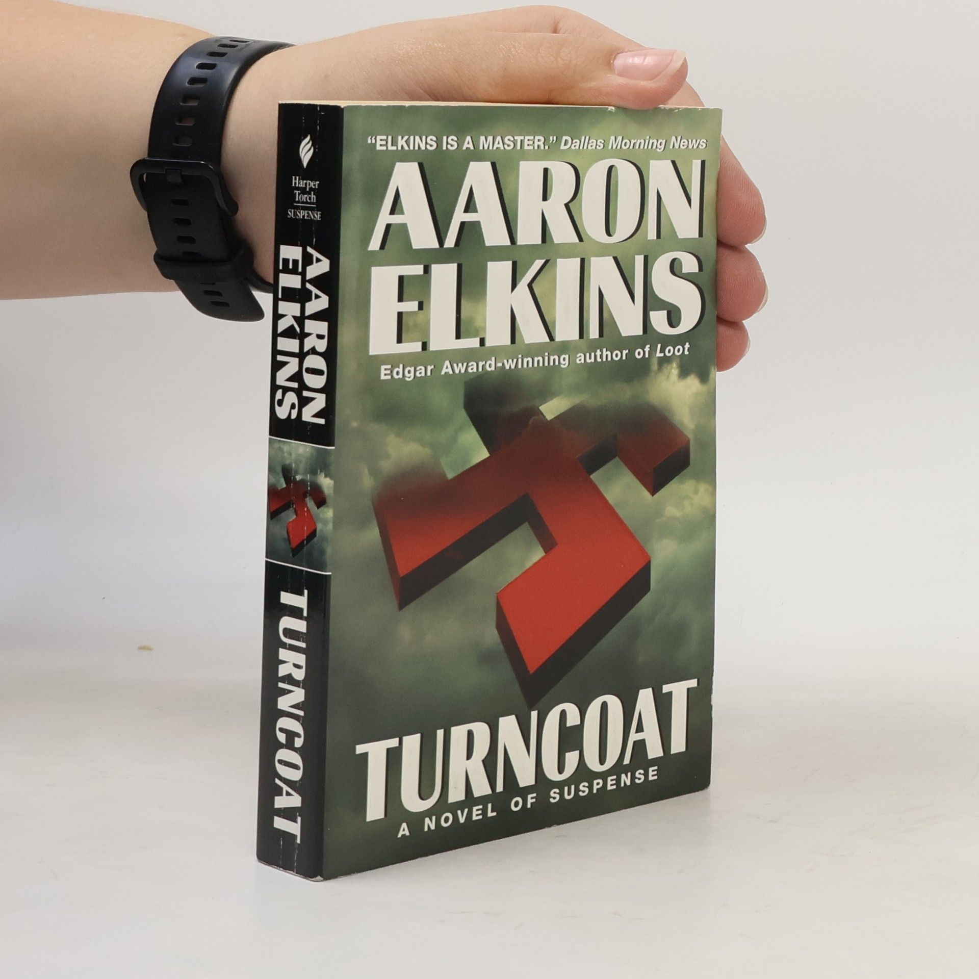 Aaron Elkins Turncoat