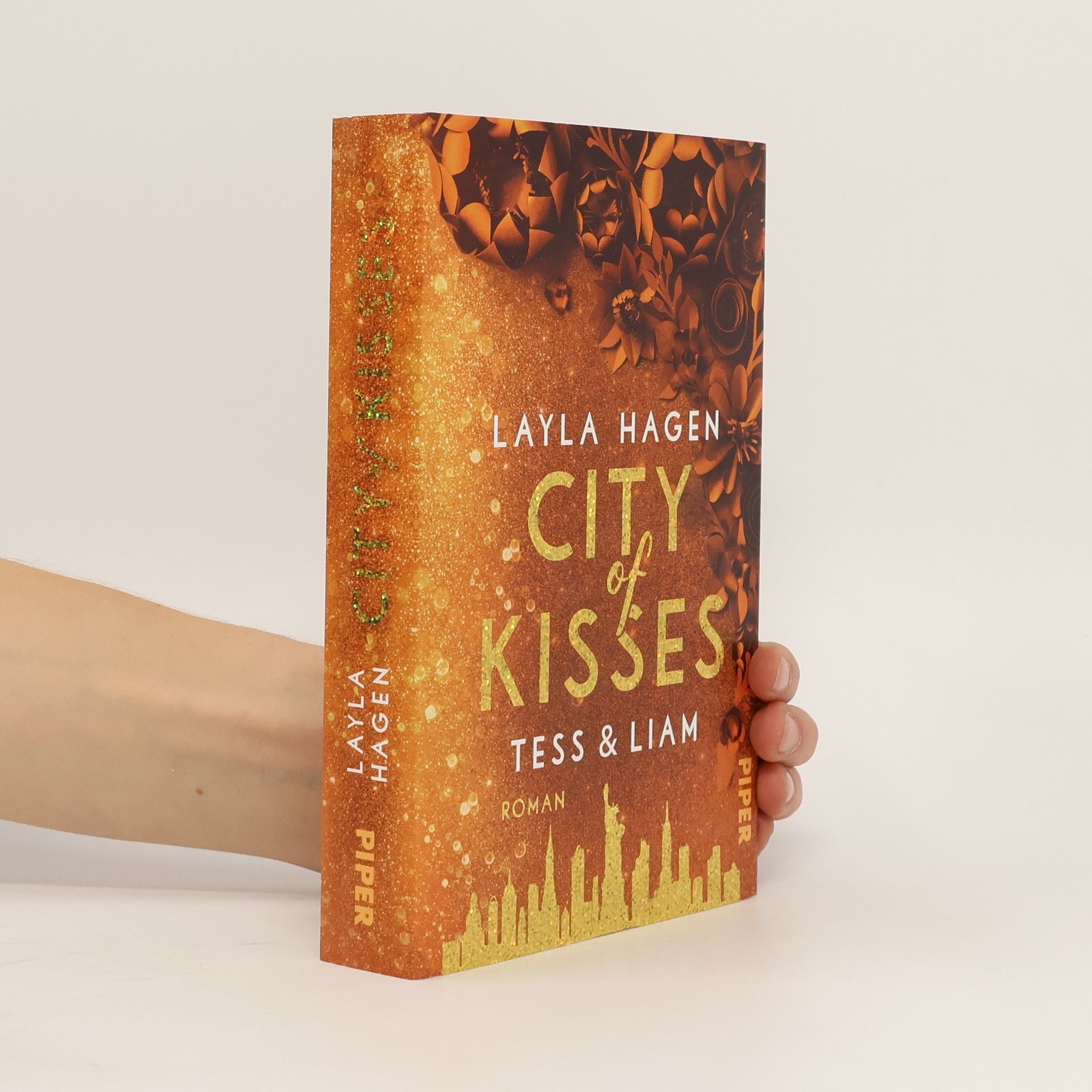 Layla Hagen City of Kisses - Tess & Liam