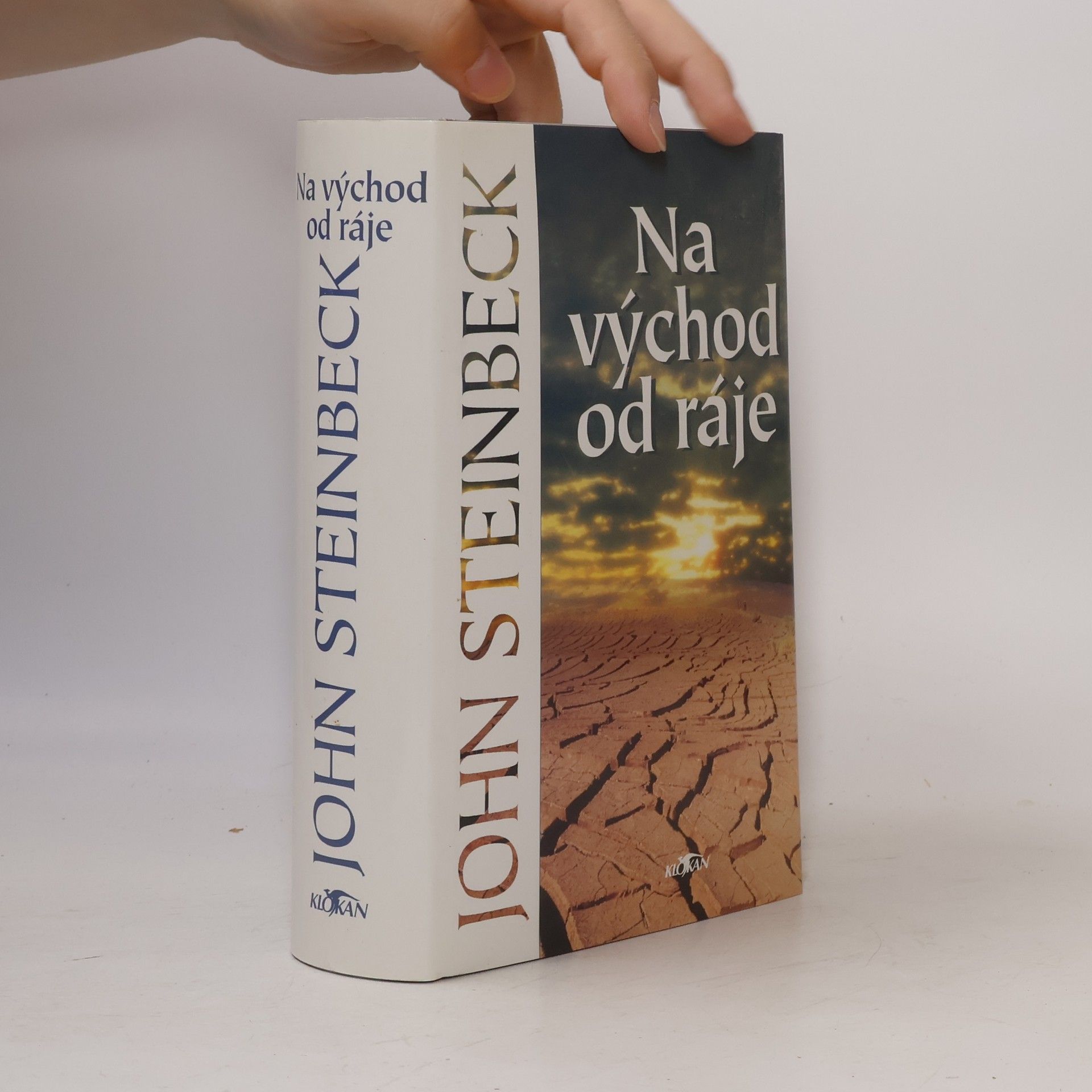 John Steinbeck Na východ od ráje