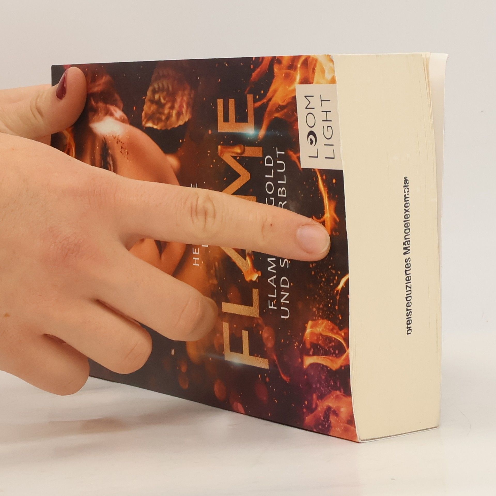Henriette Dzeik Flame 3: Flammengold und Silberblut