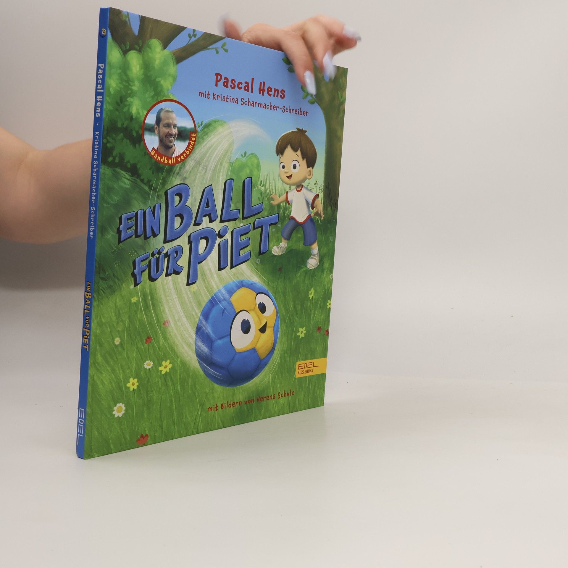 Kristina Scharmacher-Schreiber  Ein Ball für Piet