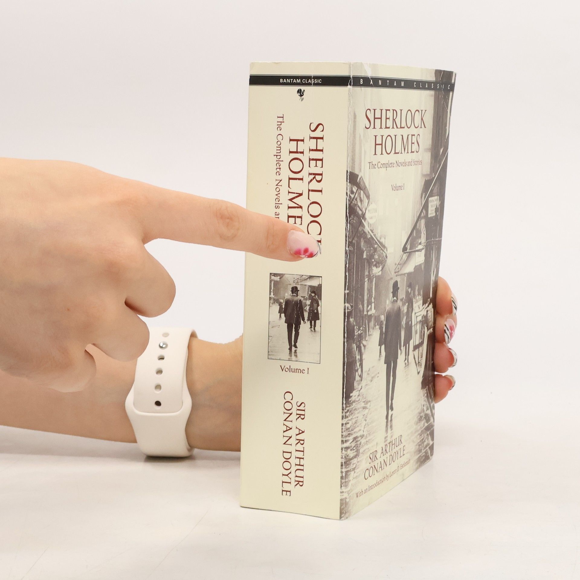 Arthur Conan Doyle Sherlock Holmes: The complete novels and stories. Volume I