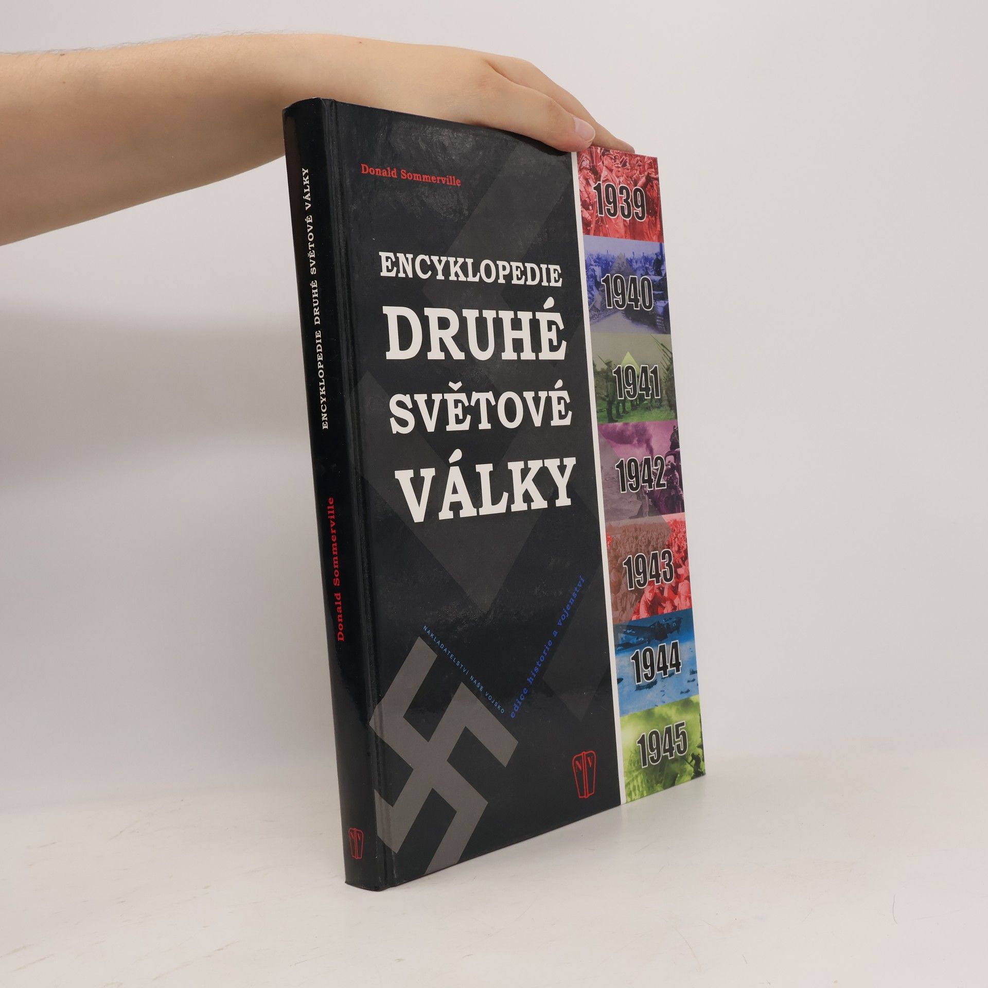 Donald Sommerville Encyklopedie druhé světové války