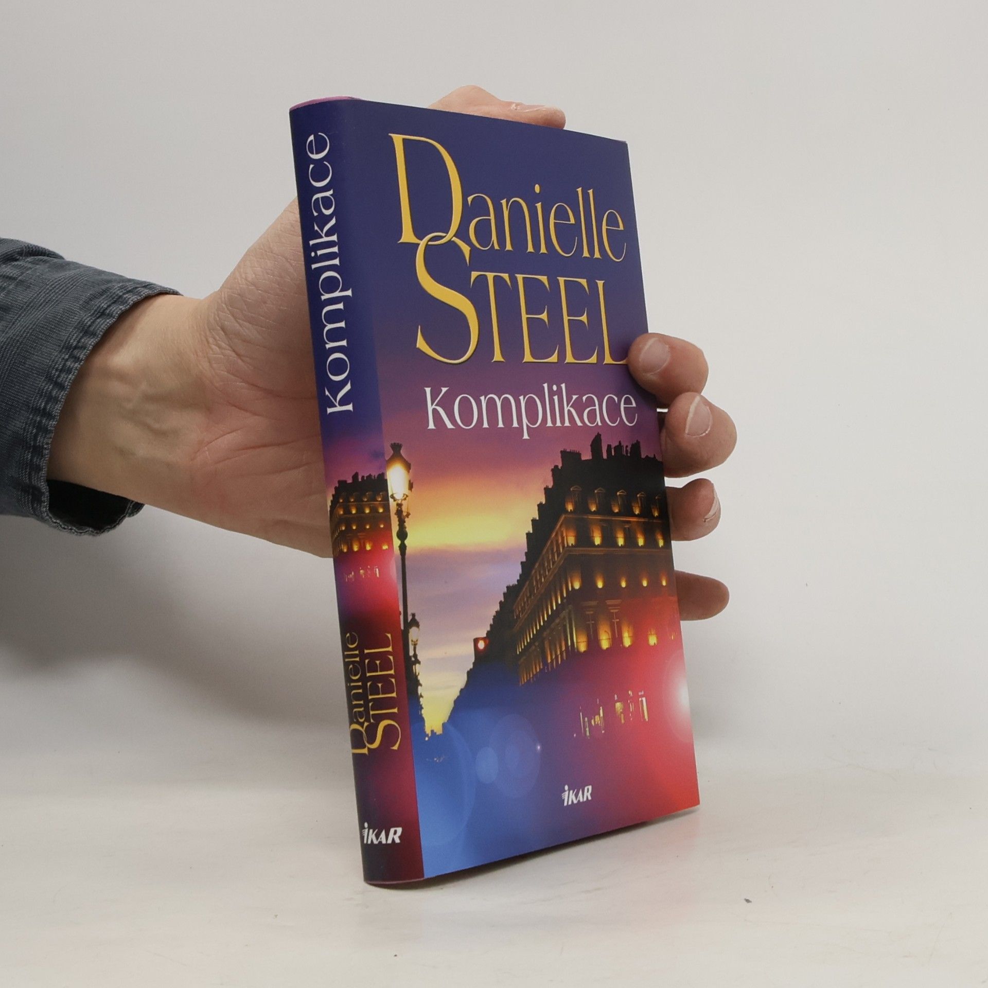 Danielle Steel Komplikace
