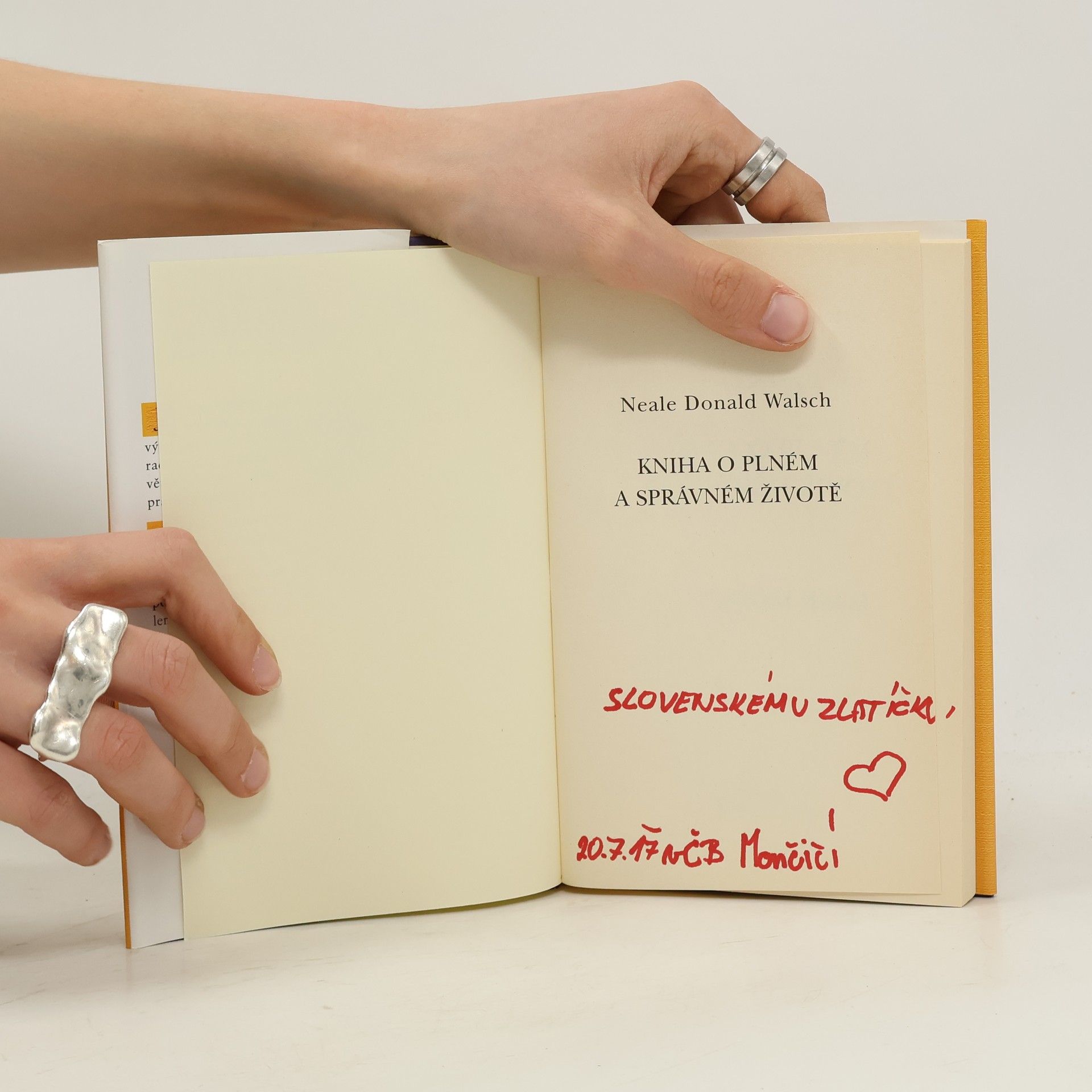 Neale Donald Walsch Kniha o plném a správném životě