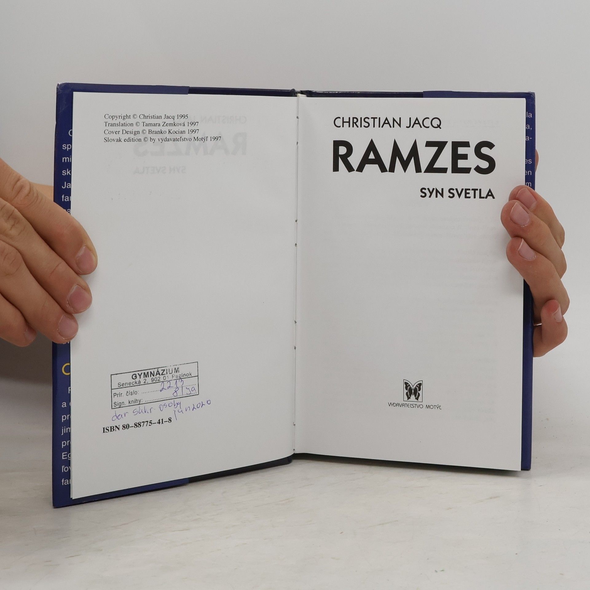 Christian Jacq Ramzes. Syn svetla