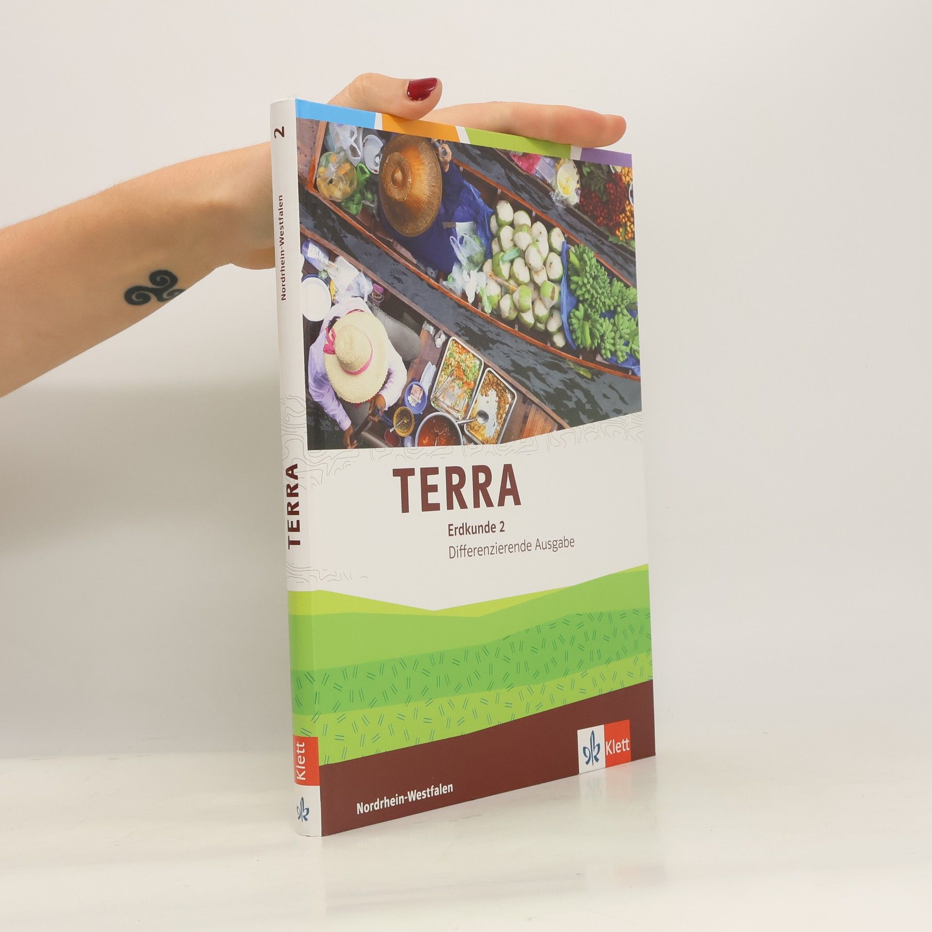 AA.VV. Terra. Erdkunde 2
