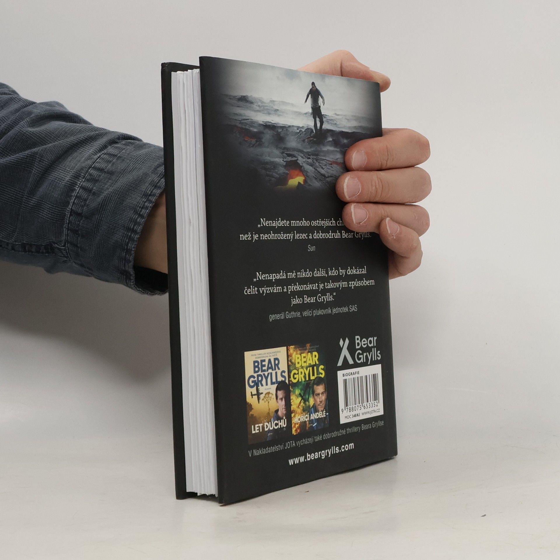 Bear Grylls Bláto, pot a slzy: Autobiografie