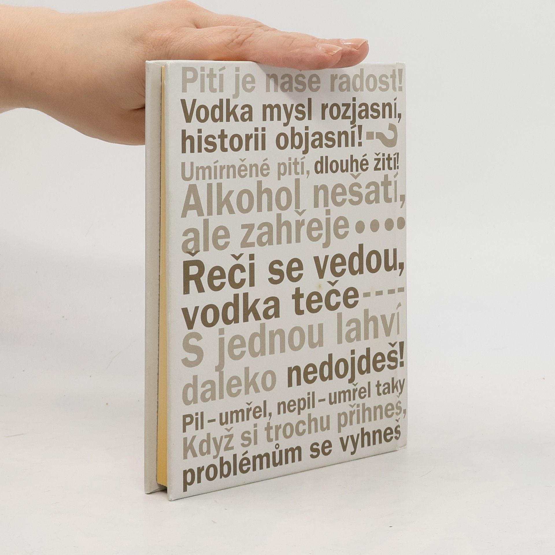 Mikhail Afanasyevich Bulgakov O prospěšnosti alkoholismu